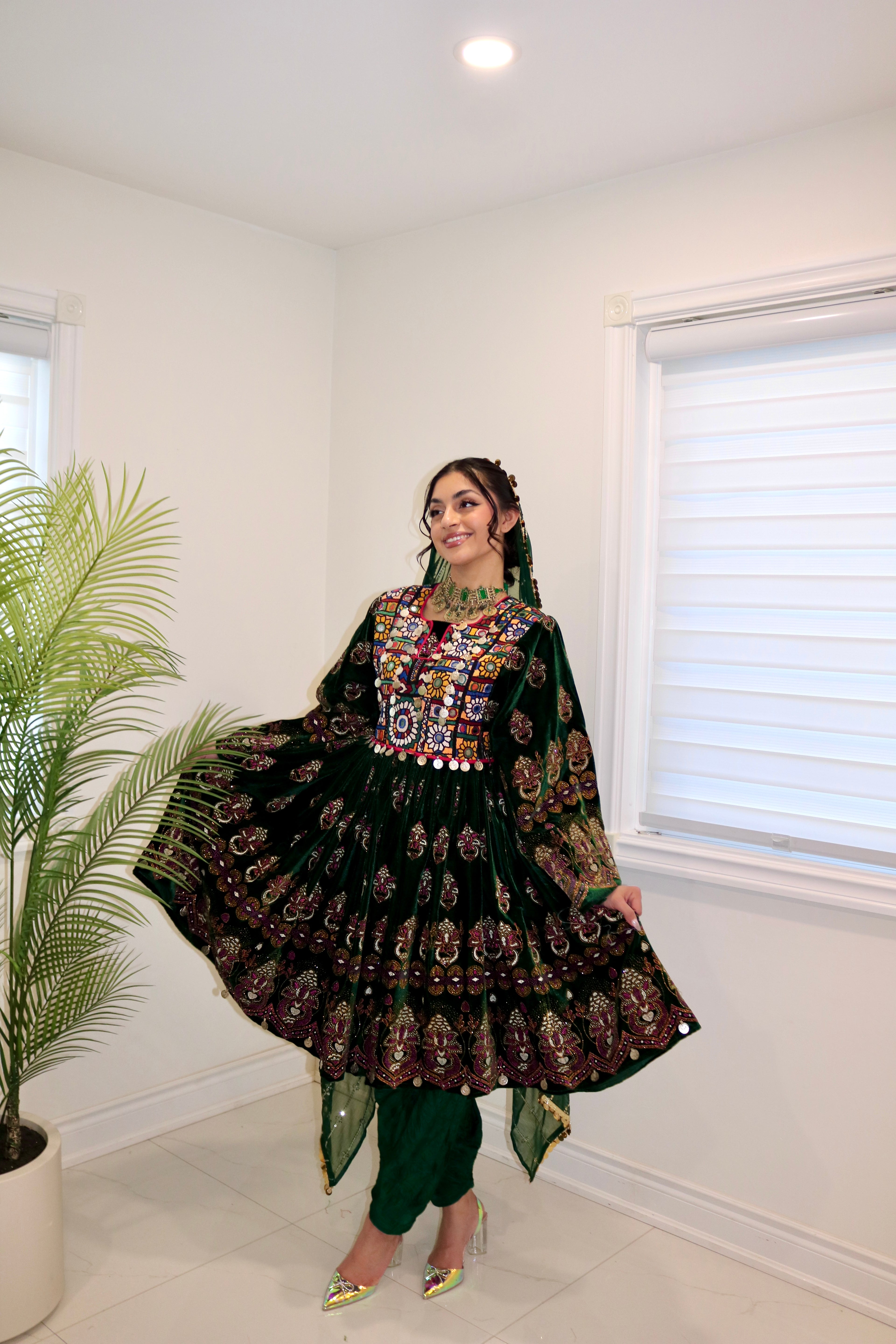 Wahida Afghan Kuchi Dress (green)