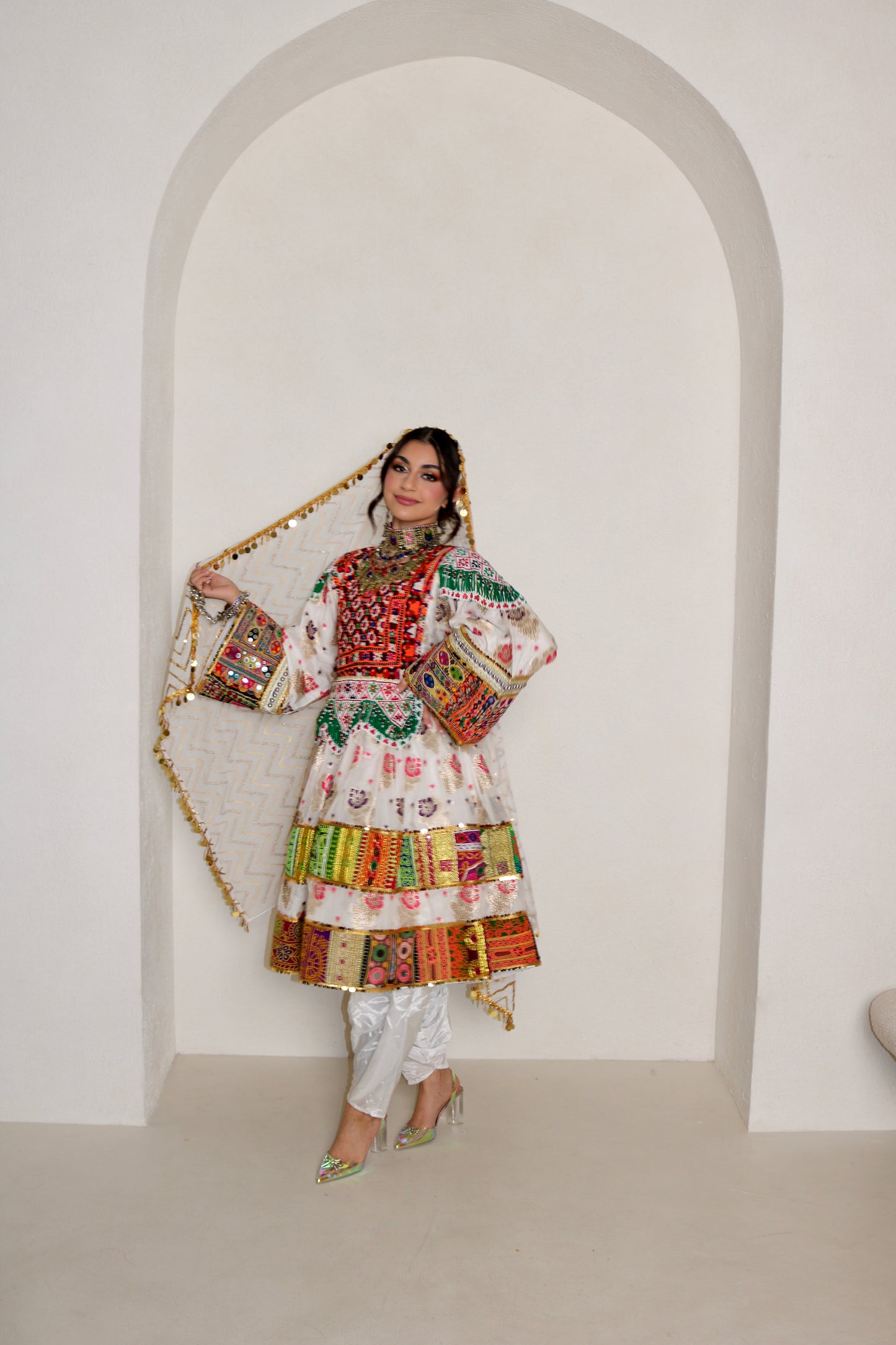 Palwasha Afghan Kuchi Dress (white)