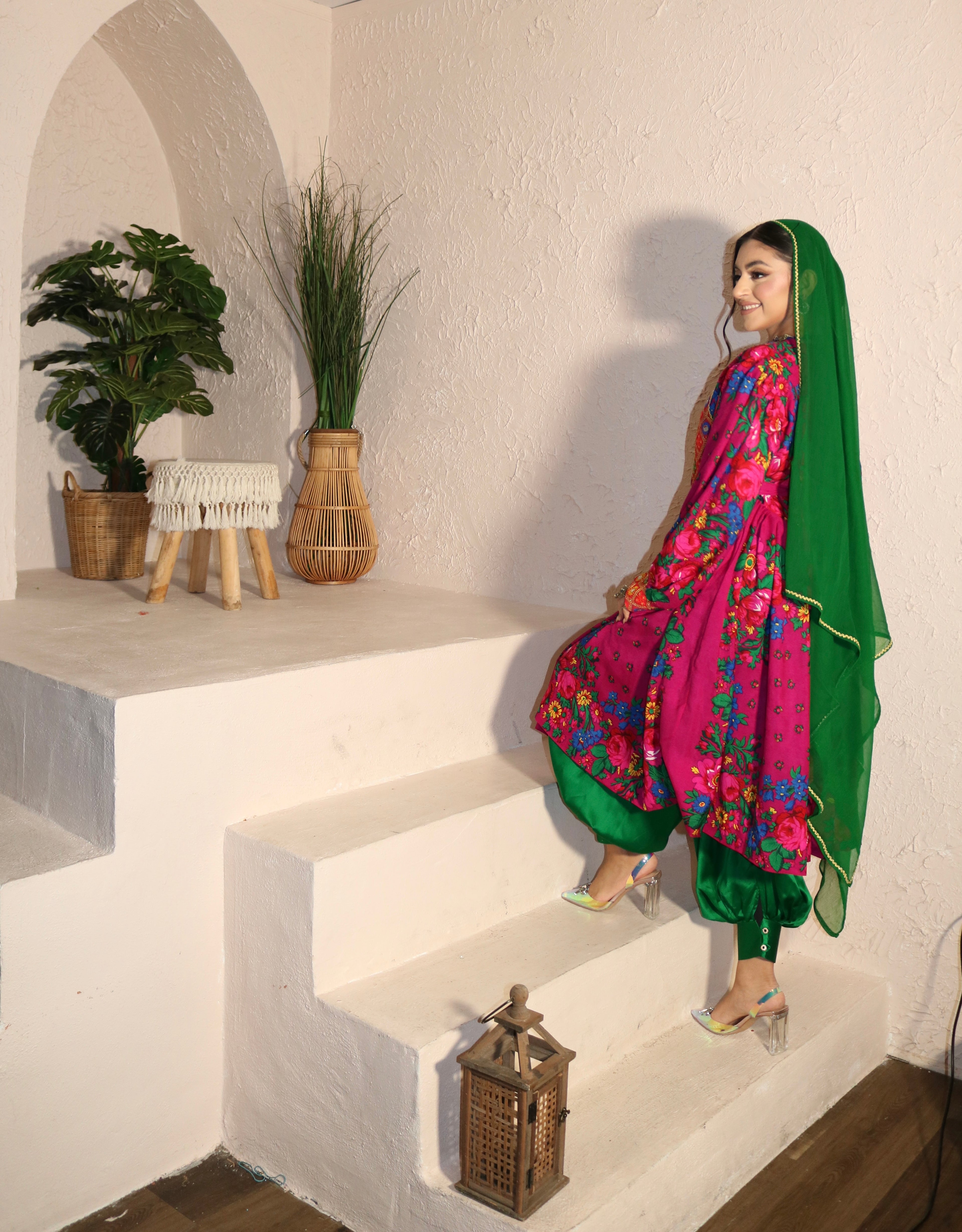 Morsal Afghan Kuchi Dress (pink)