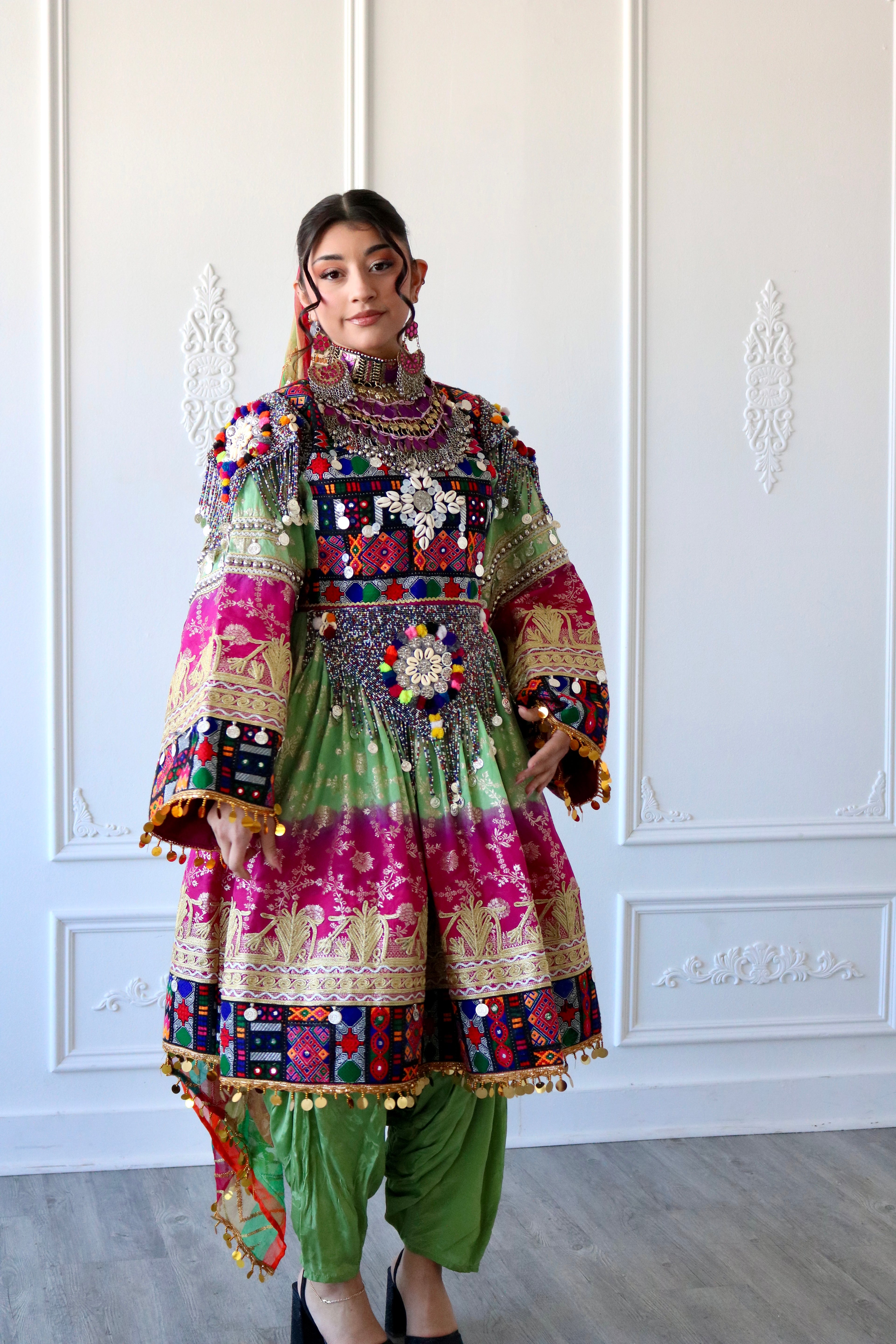 Afghan Kuchi Dress (mint green/ pink)