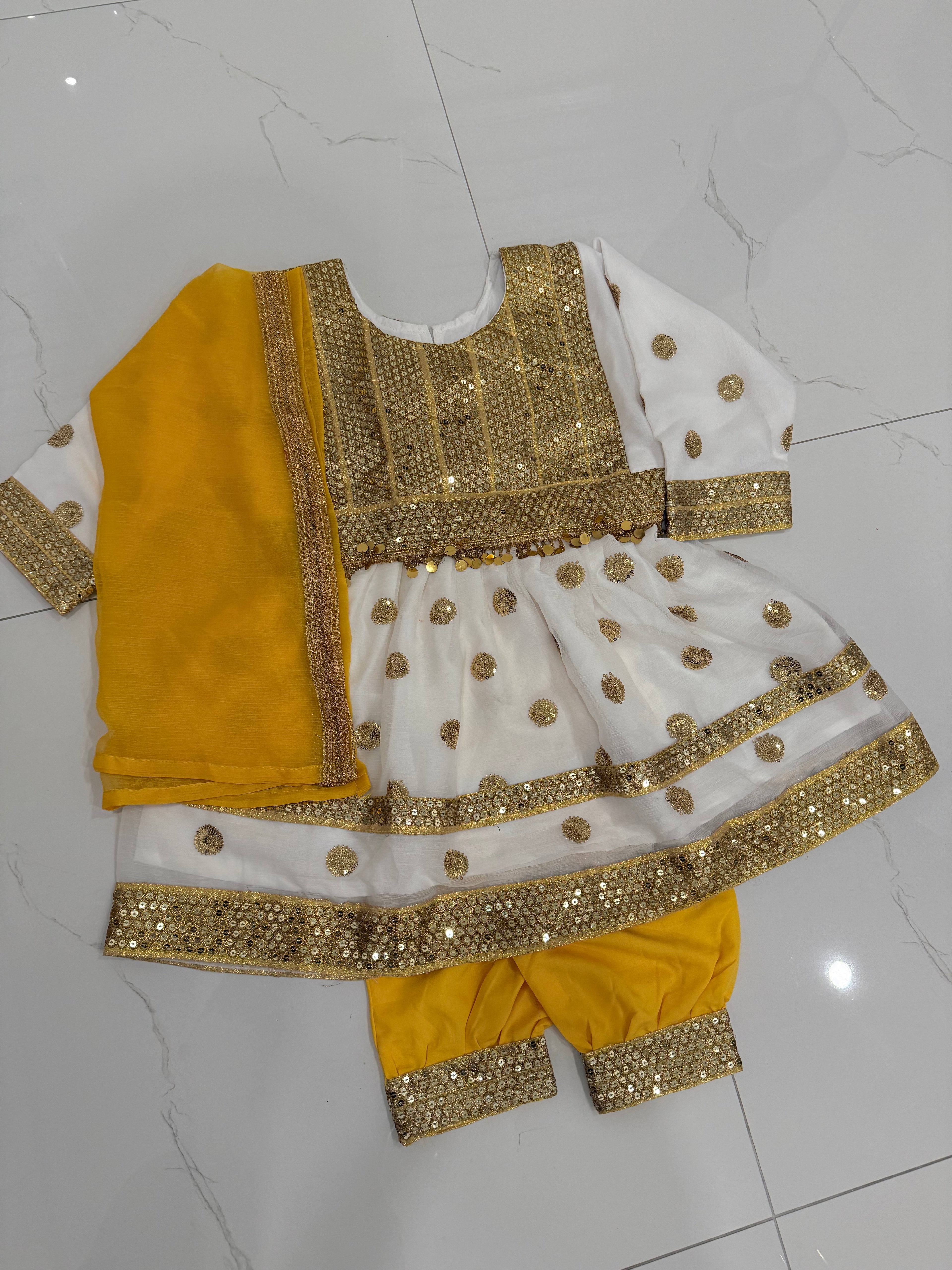 Kids Kuchi Clothes 4T