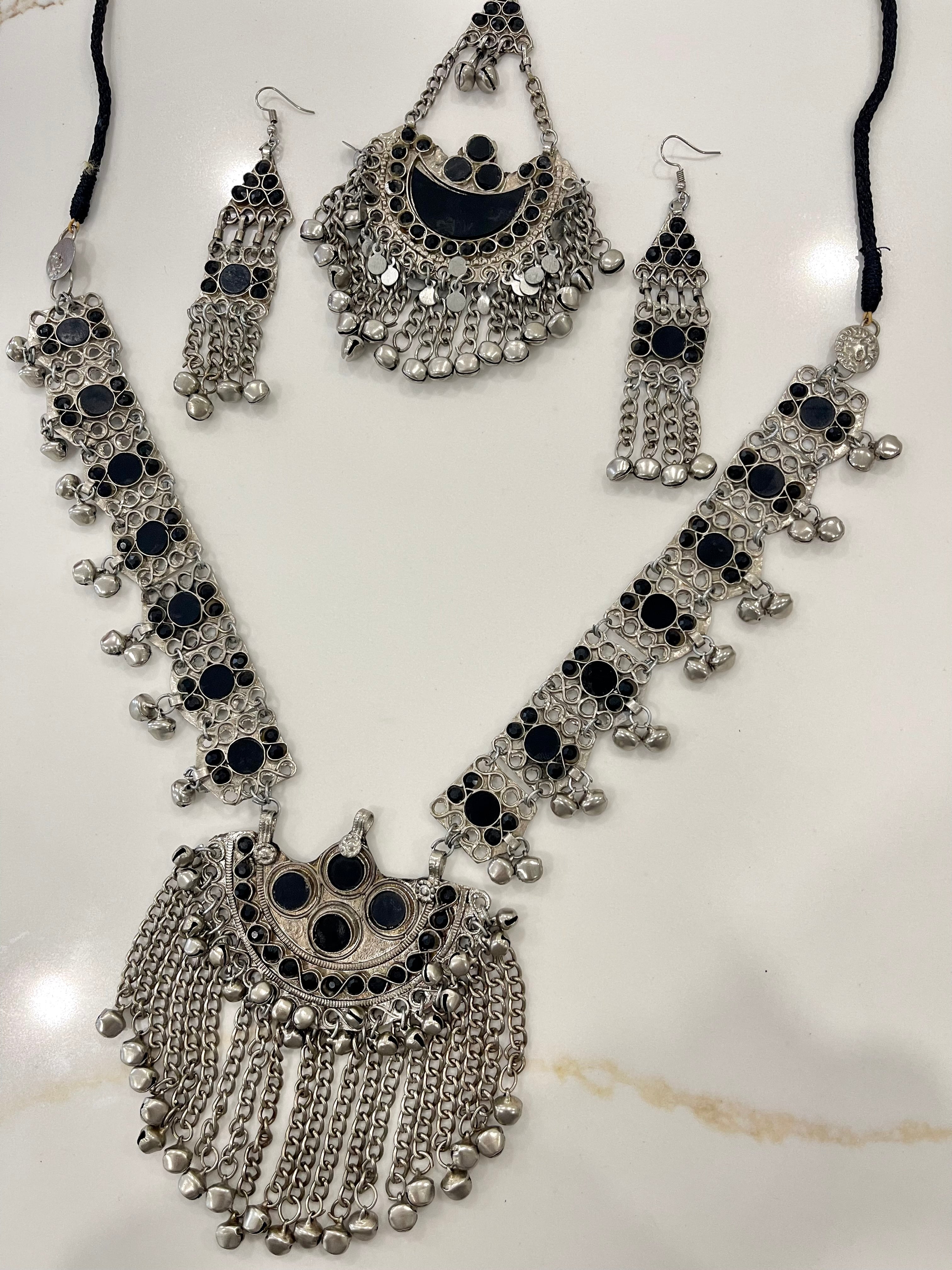 Full Kuchi Jewellery set 72