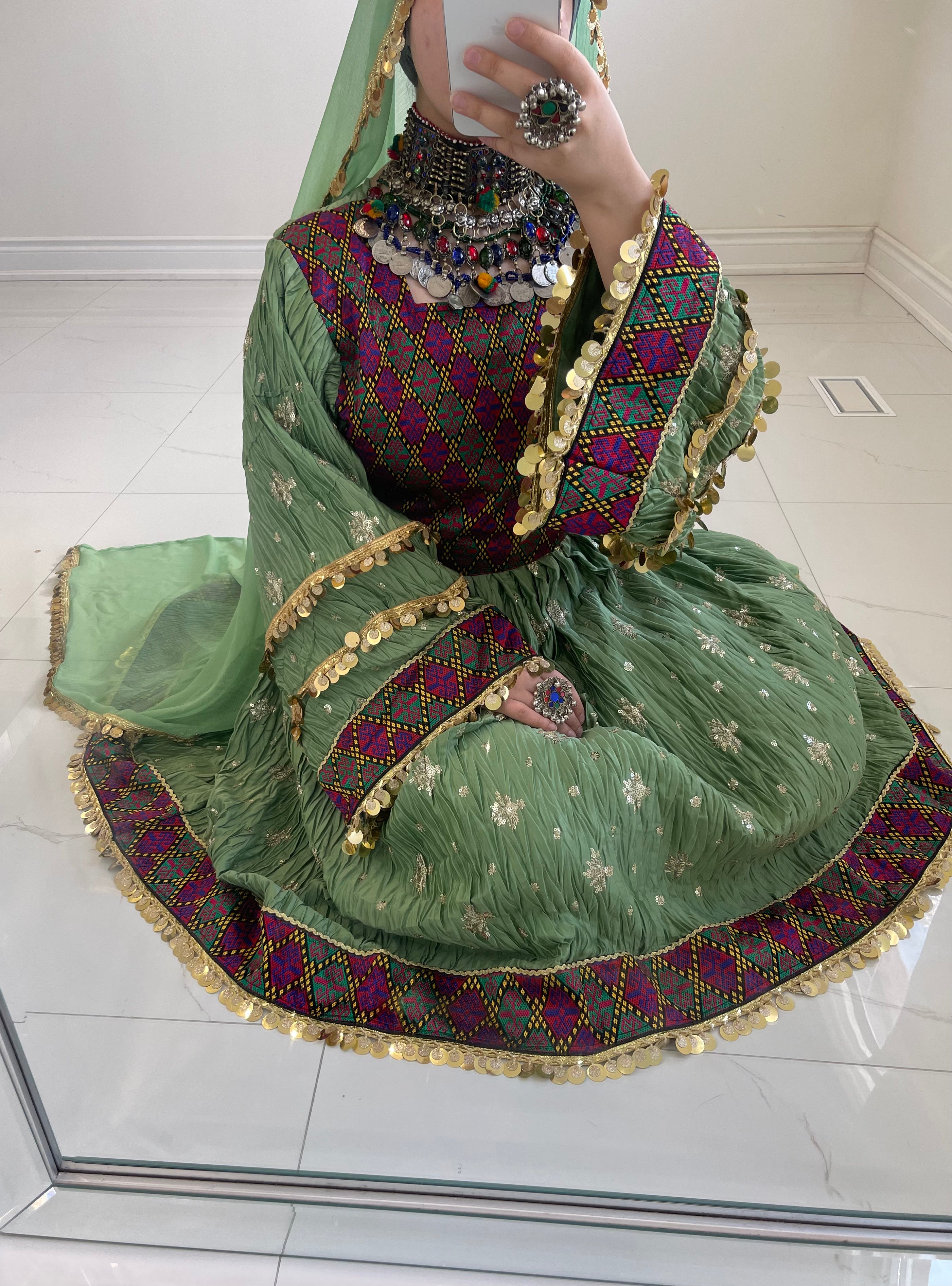 Marwa Afghan Kuchi Dress (green)