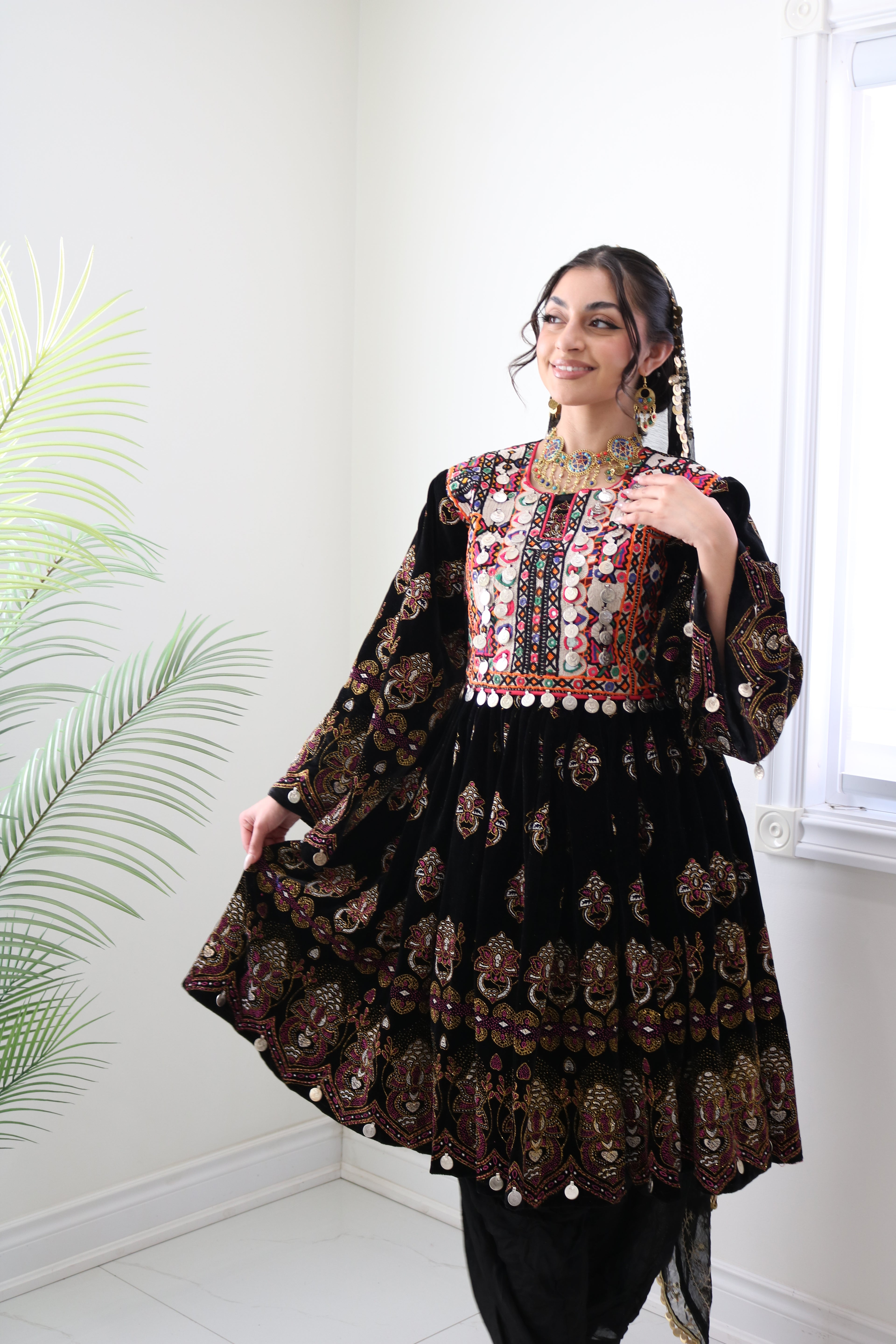 Wahida Afghan Kuchi Dress (black)