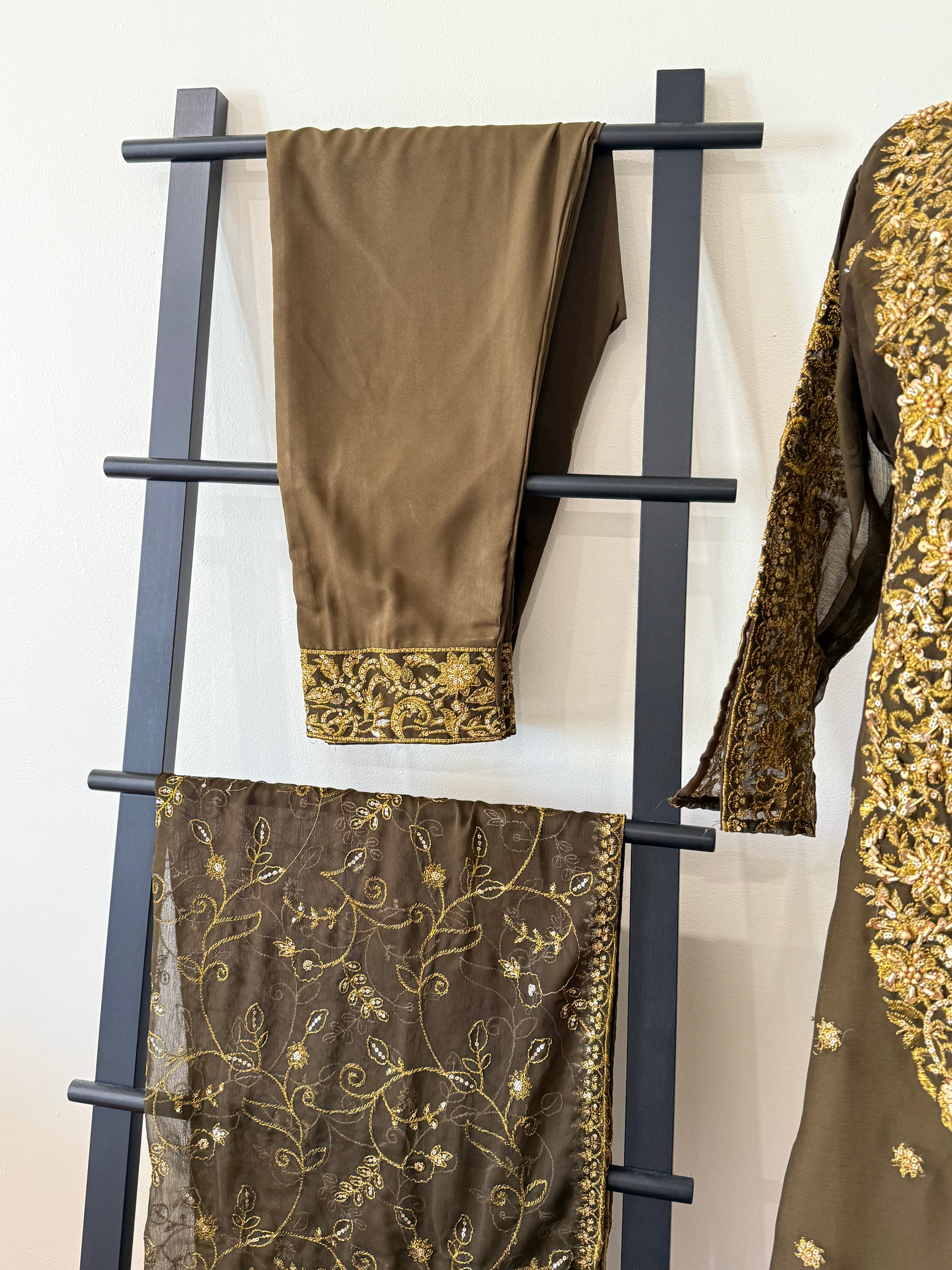 Salwar Kameez suit (brown)