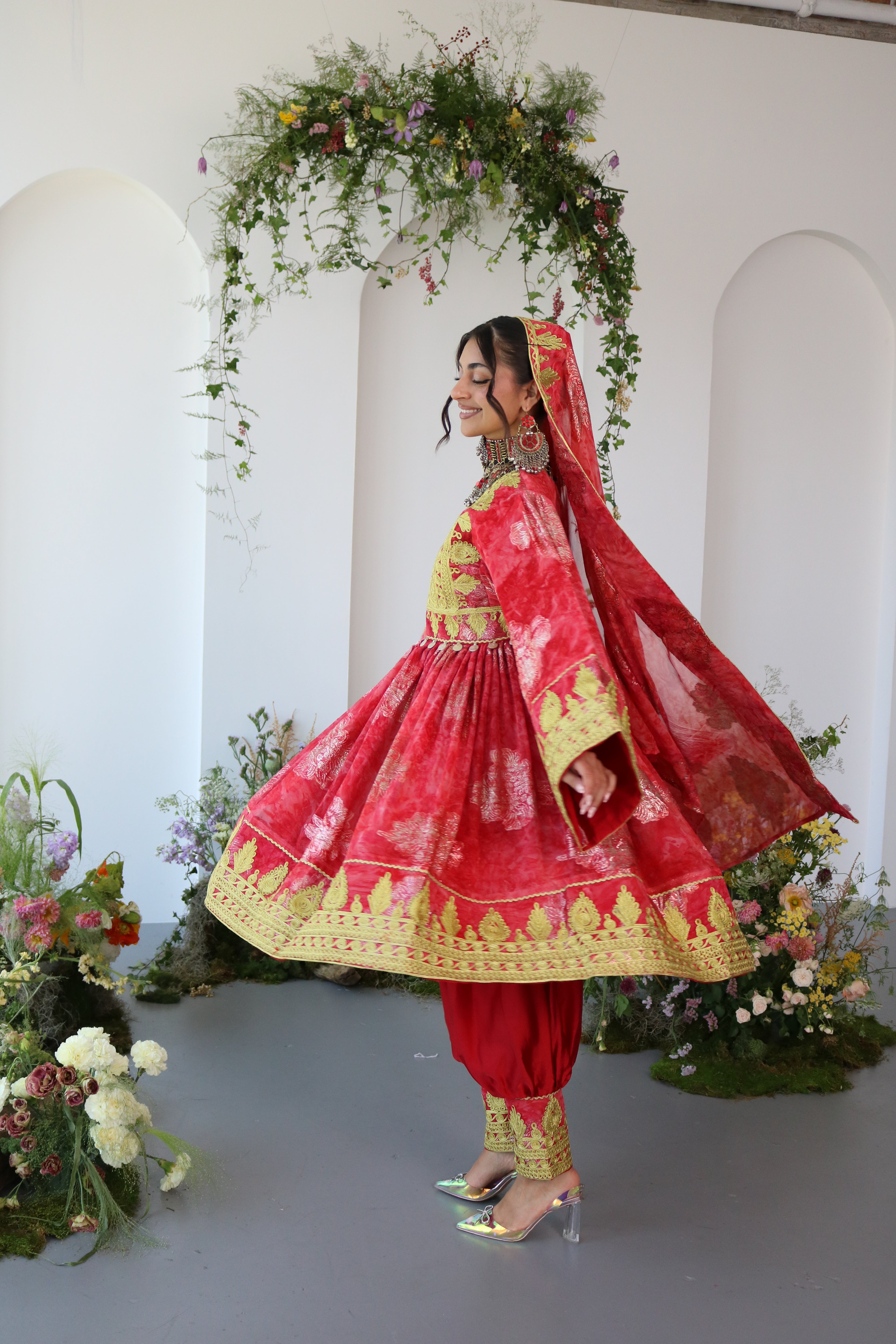 Farah Afghan Kuchi Dress (red)