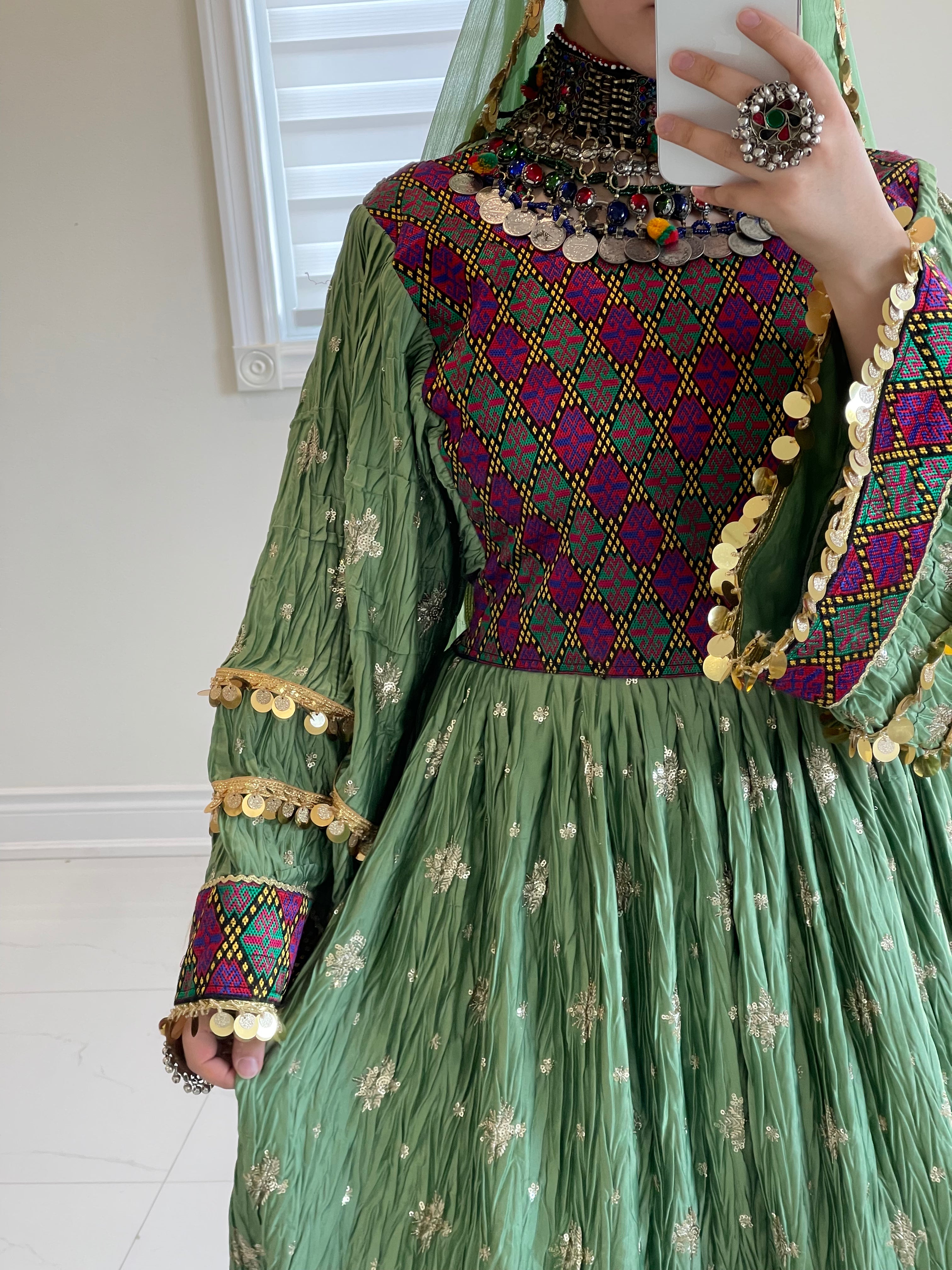 Marwa Afghan Kuchi Dress (green)