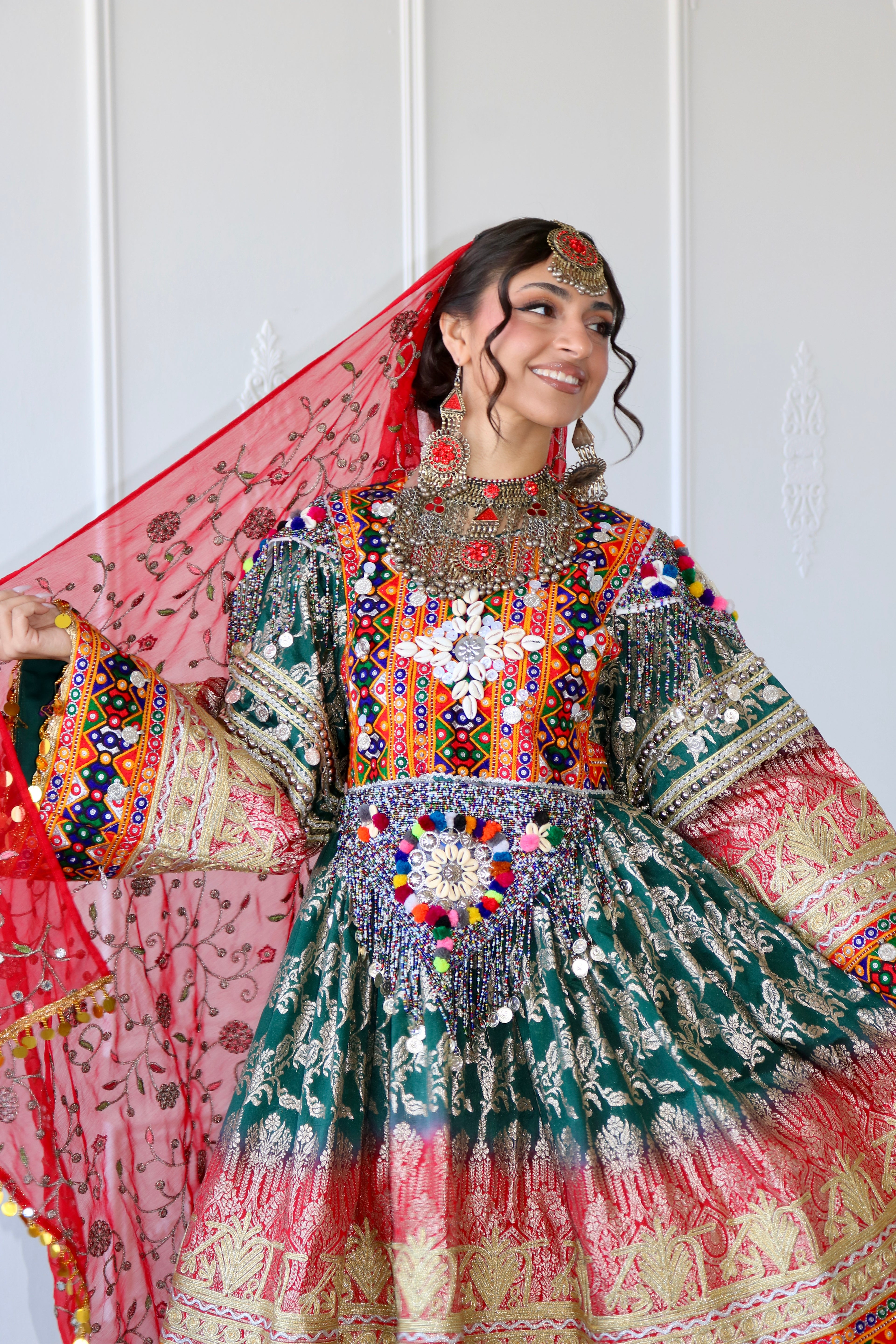 Afghan Kuchi Dress (red/green)