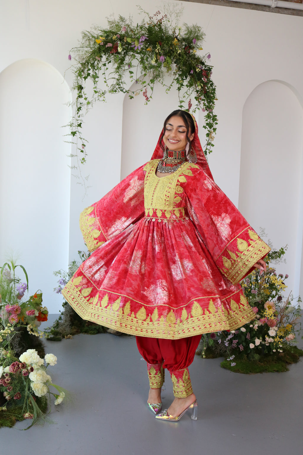 Farah Afghan Kuchi Dress (red)