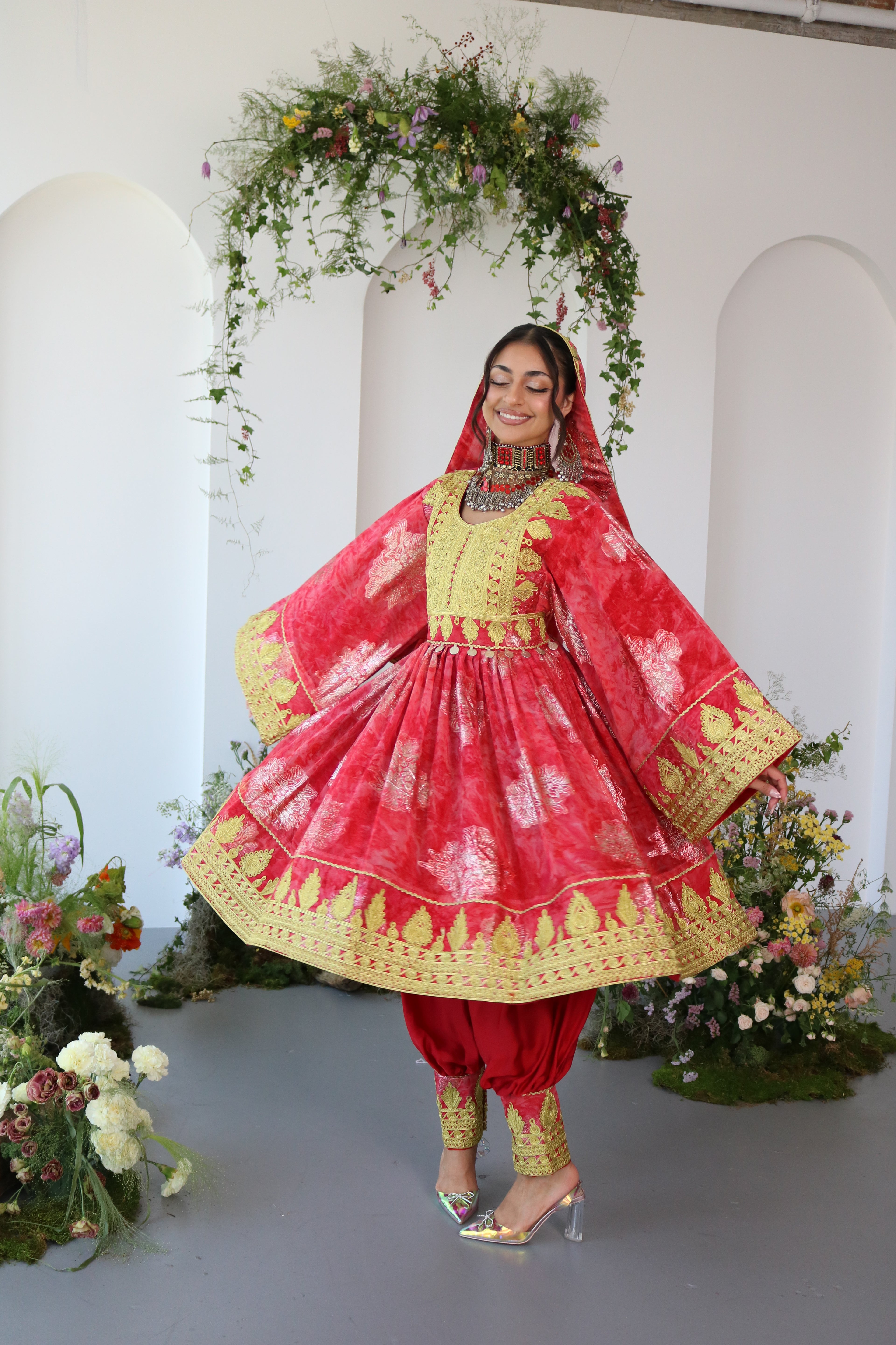 Farah Afghan Kuchi Dress (red)