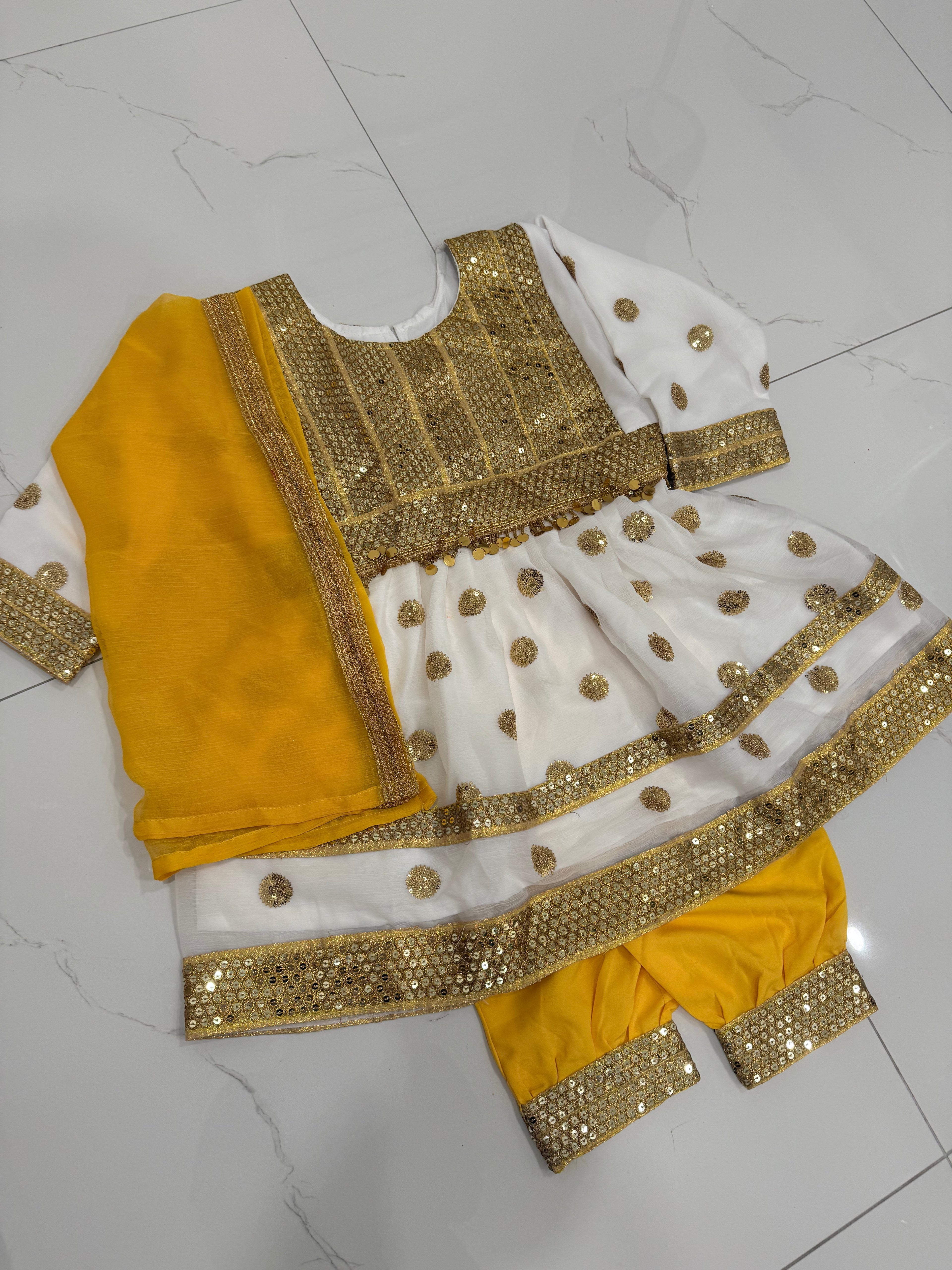 Kids Kuchi Clothes 4T