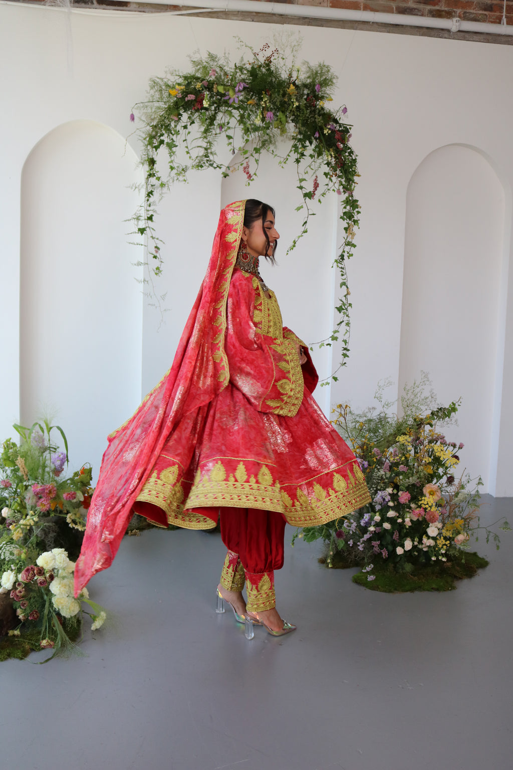 Farah Afghan Kuchi Dress (red)
