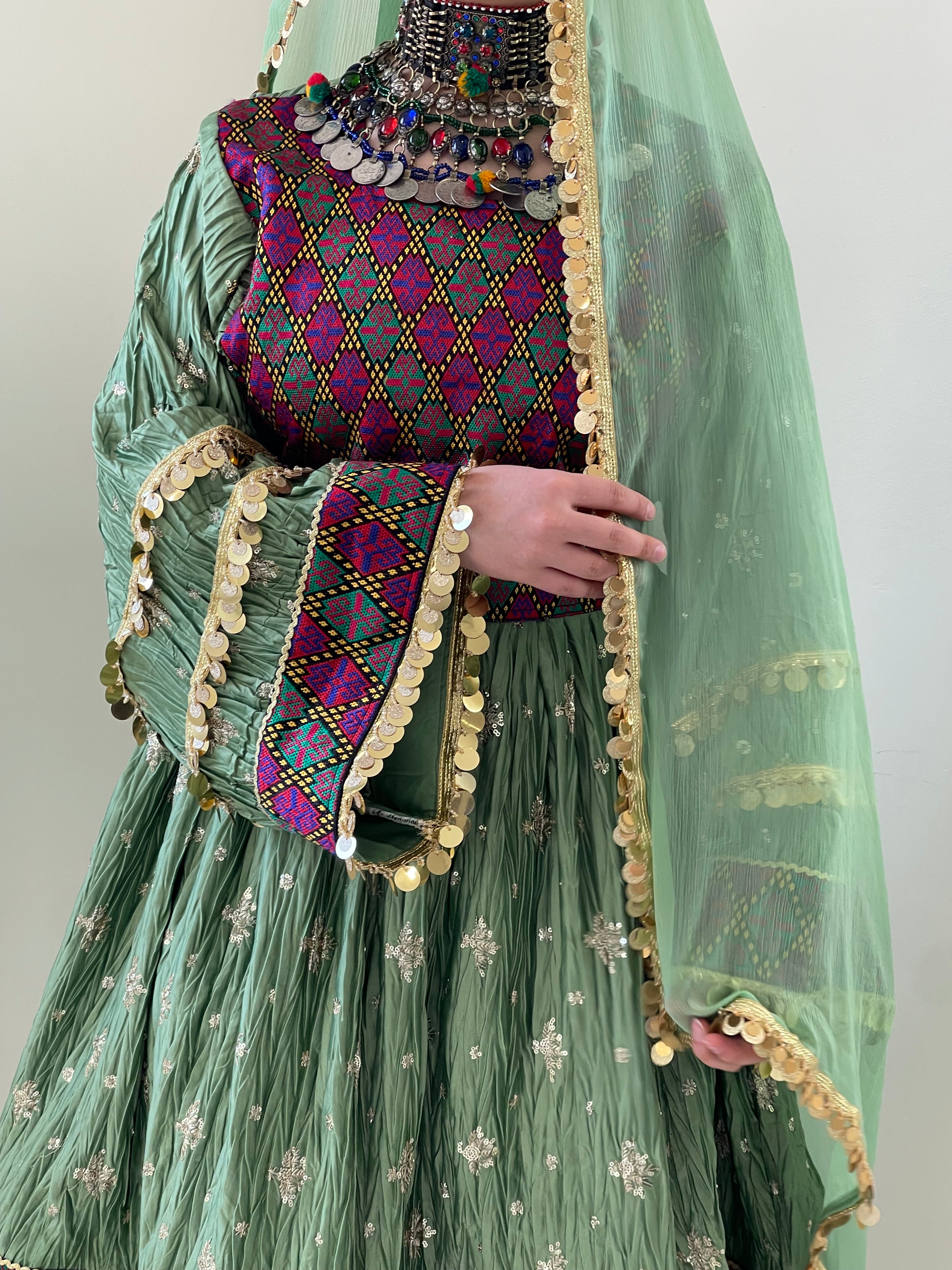 Marwa Afghan Kuchi Dress (green)