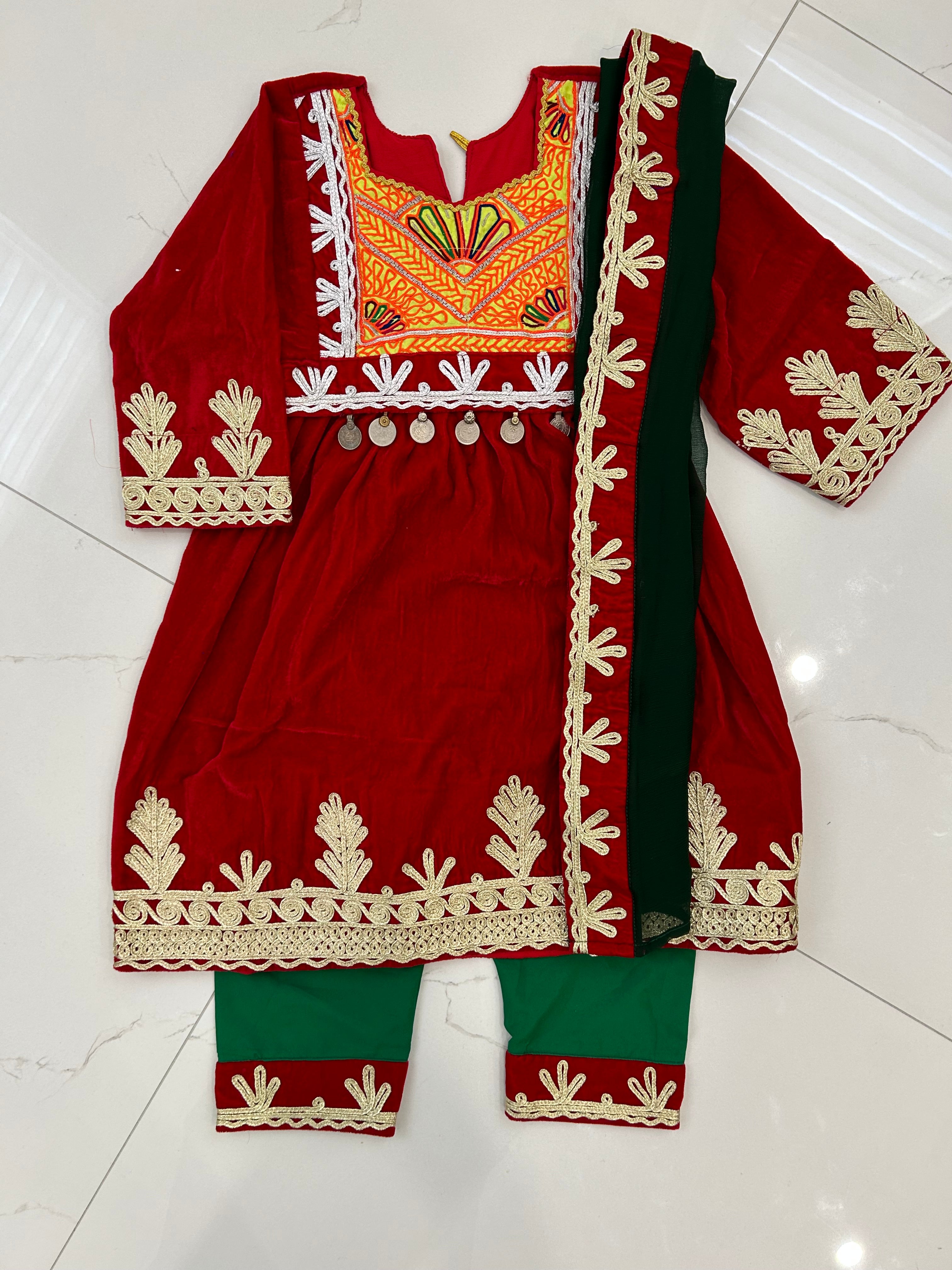 Kids Kuchi Clothes 5T