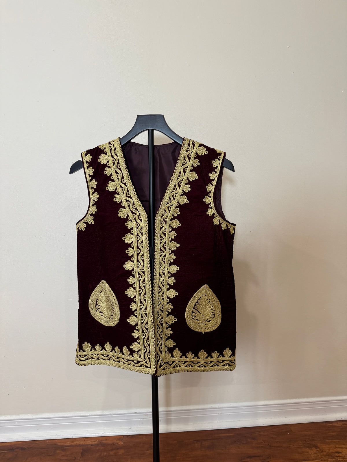 Afghan Kuchi Dress vest maroon
