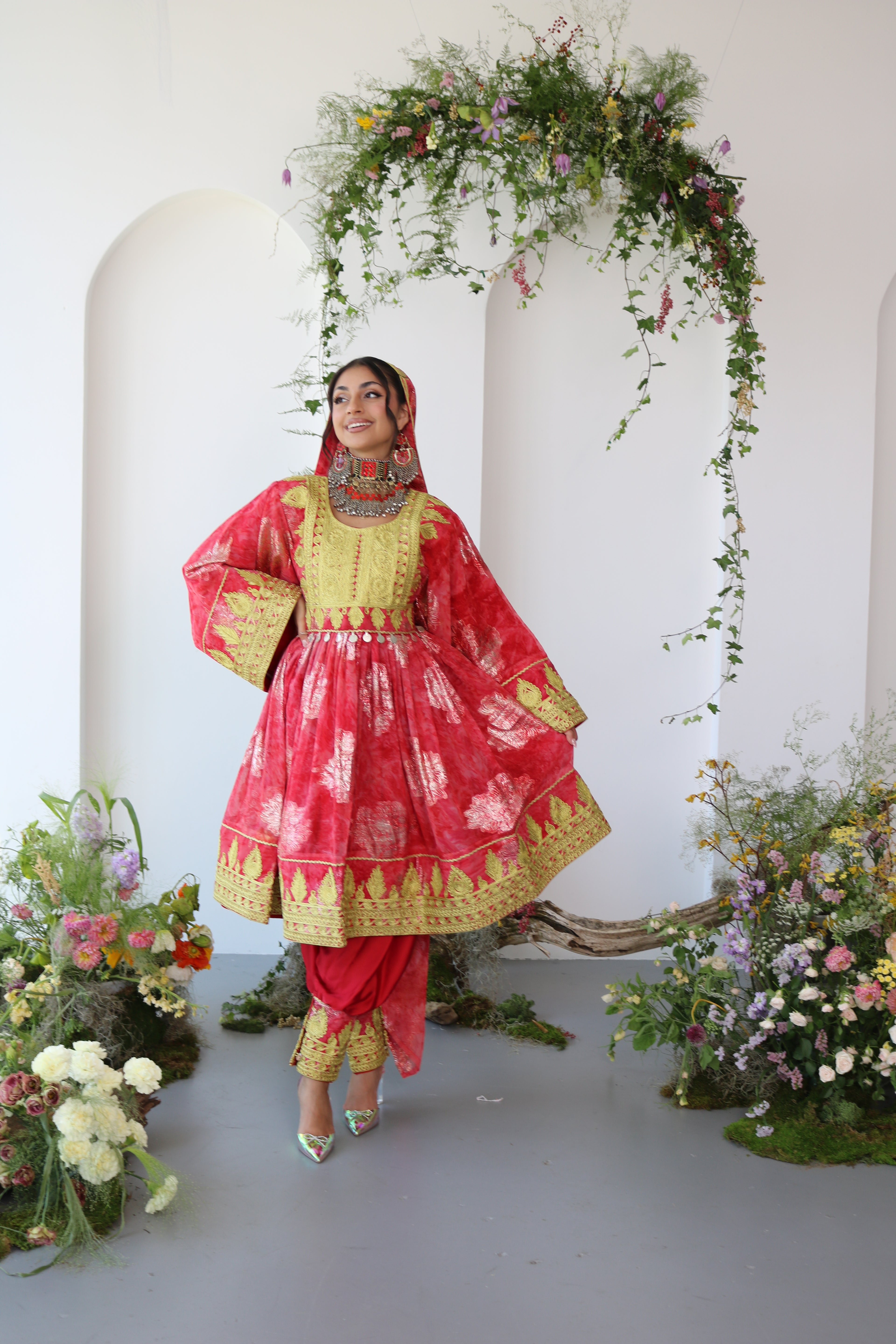 Farah Afghan Kuchi Dress (red)