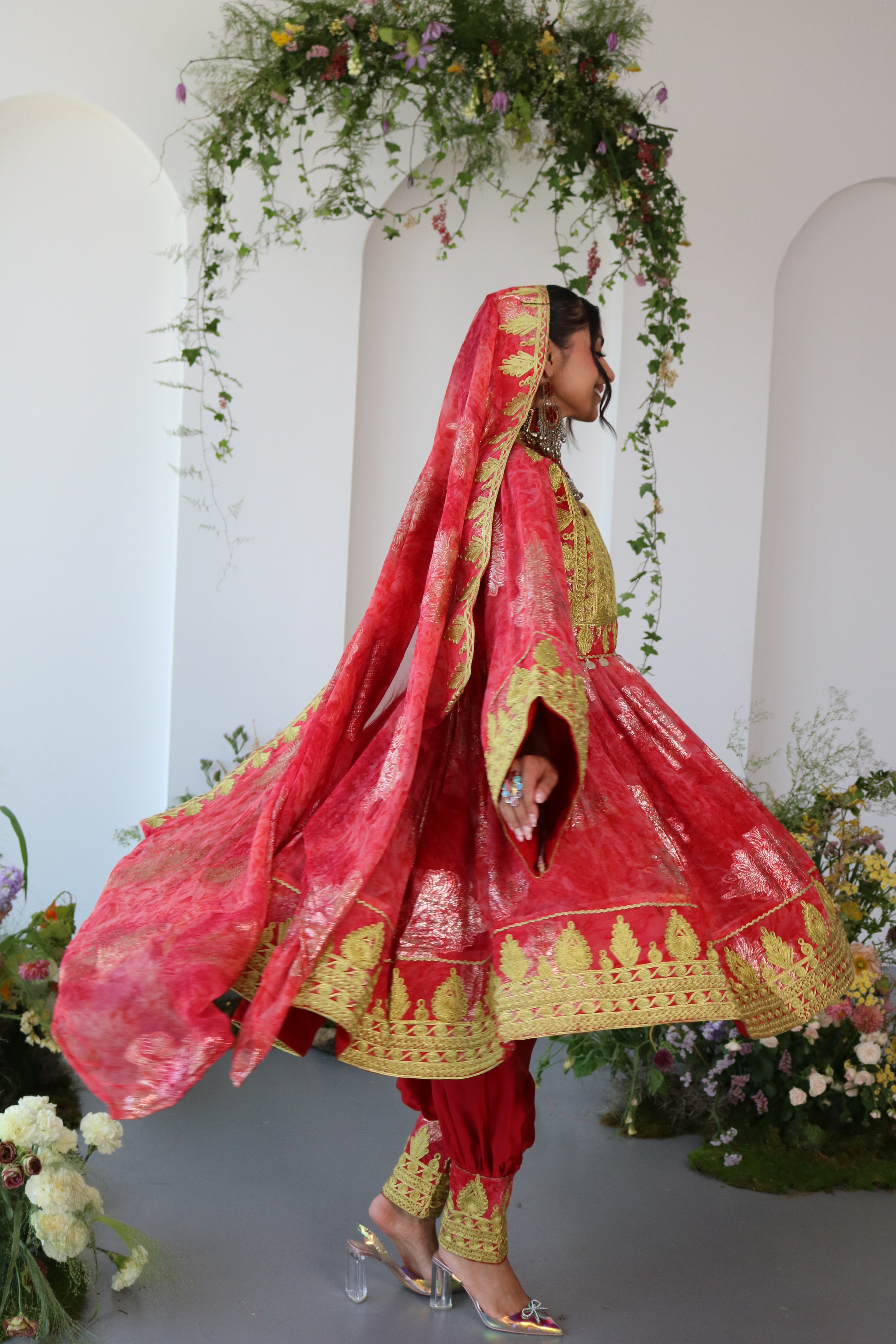 Farah Afghan Kuchi Dress (red)