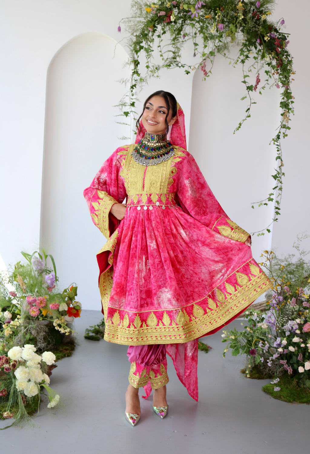 Farah Afghan Kuchi Dress (pink)