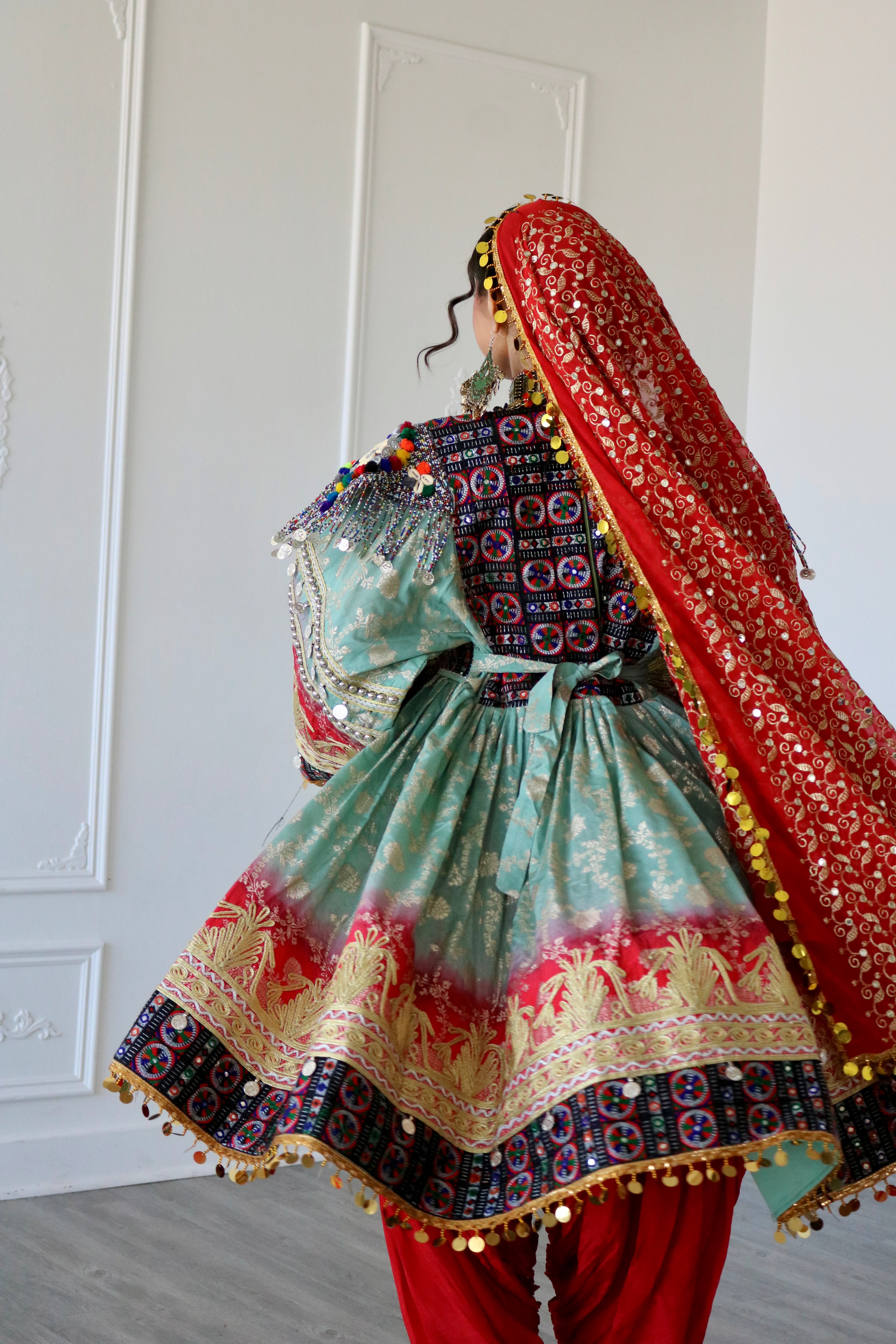 Afghan Kuchi Dress (blue/red)