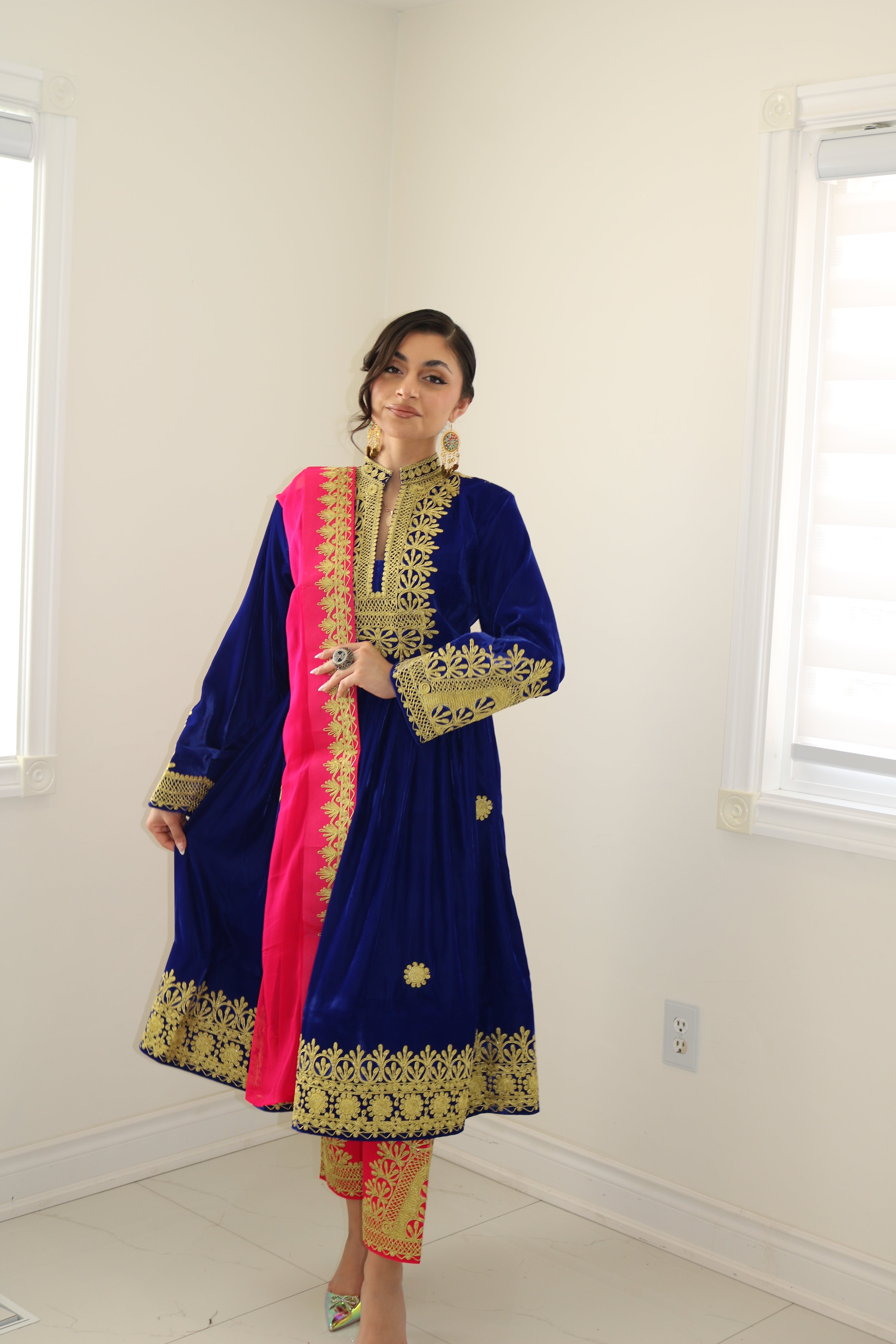 Nel Afghan Kuchi Dress Royal blue/Pink