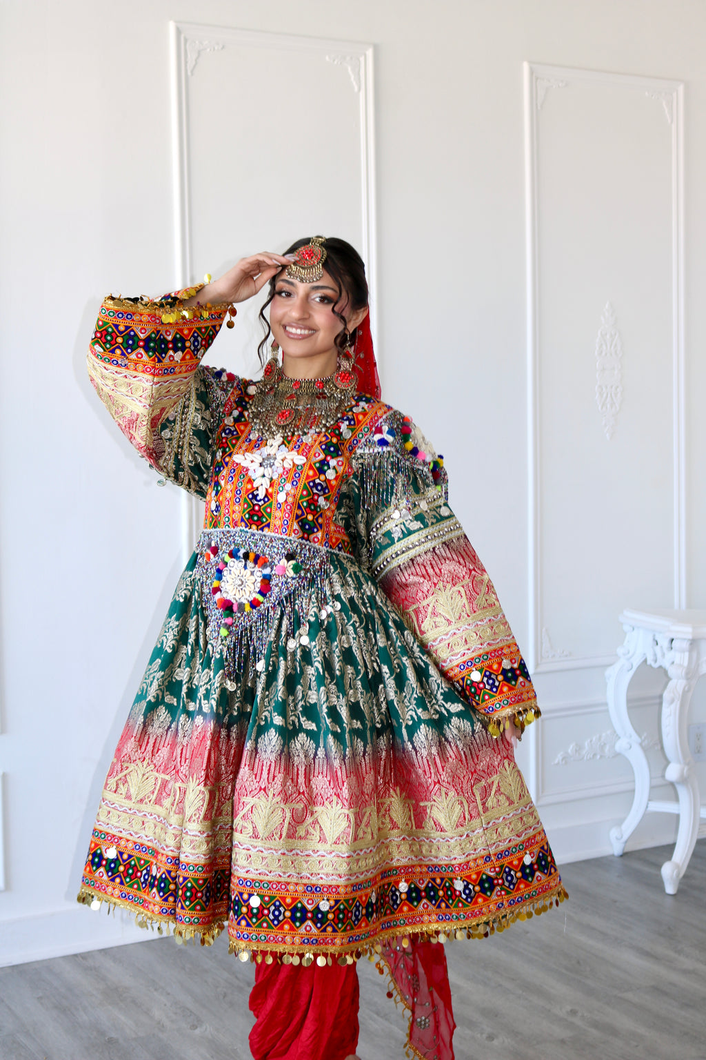 Afghan Kuchi Dress (red/green)