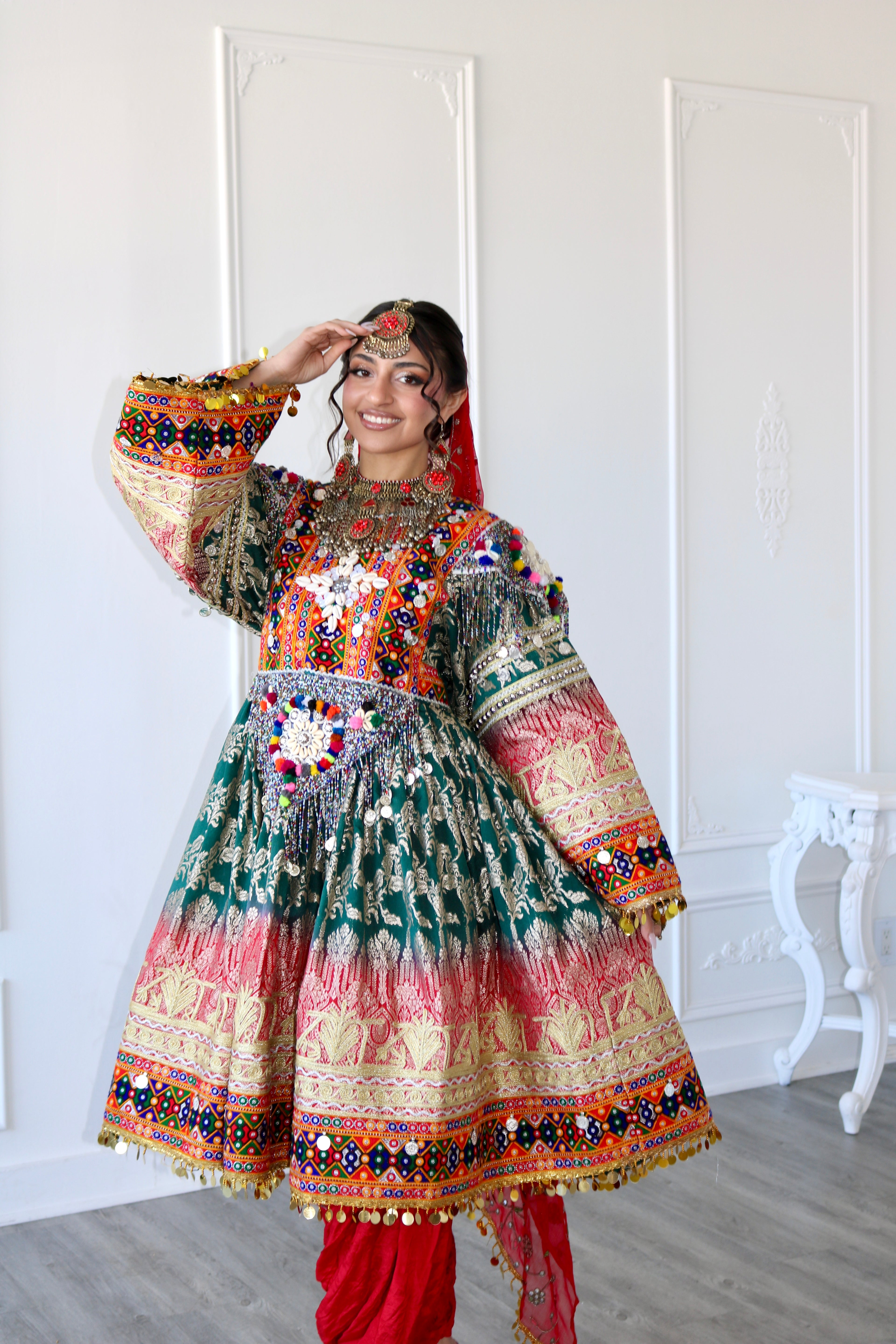 Afghan Kuchi Dress (red/green)