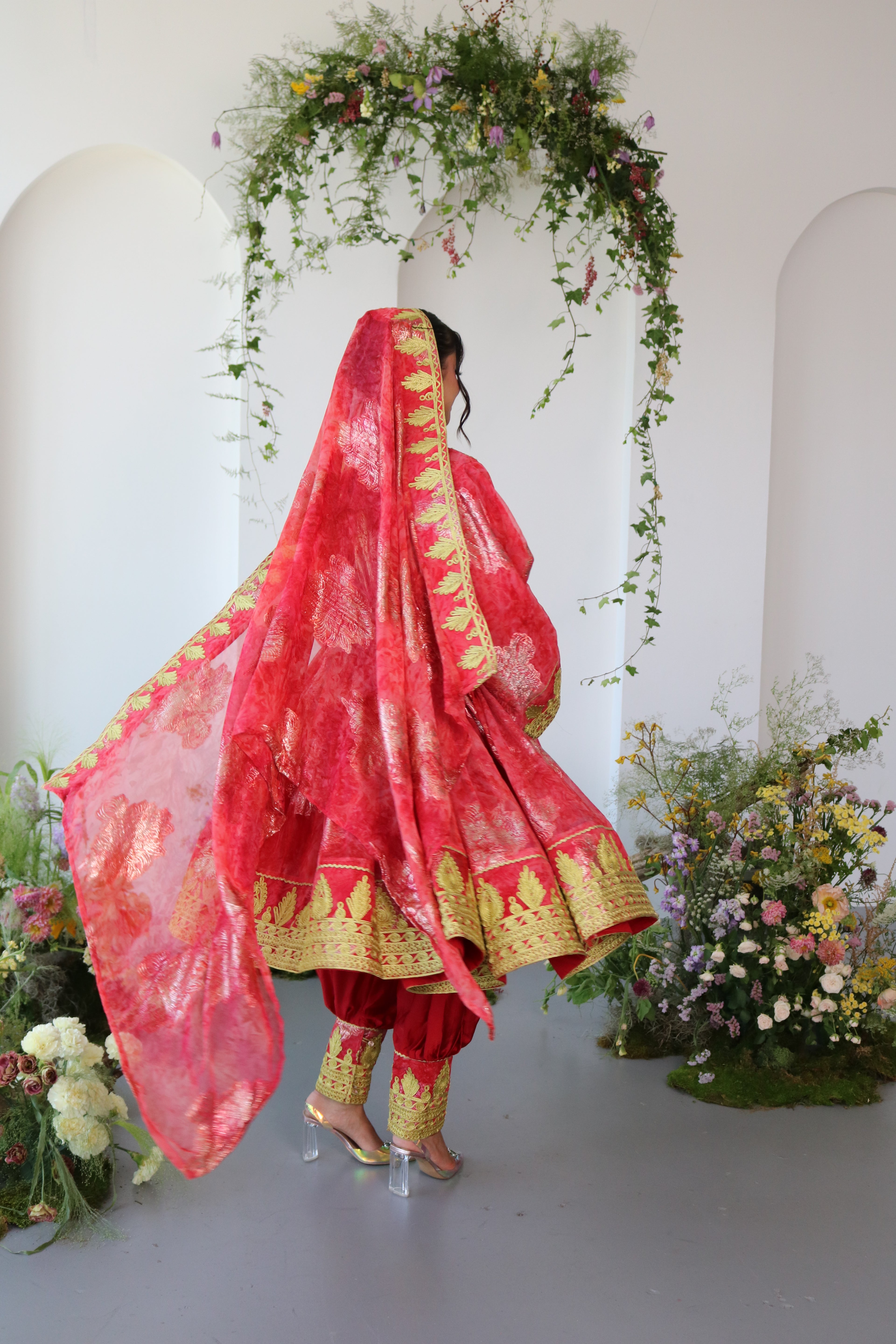 Farah Afghan Kuchi Dress (red)