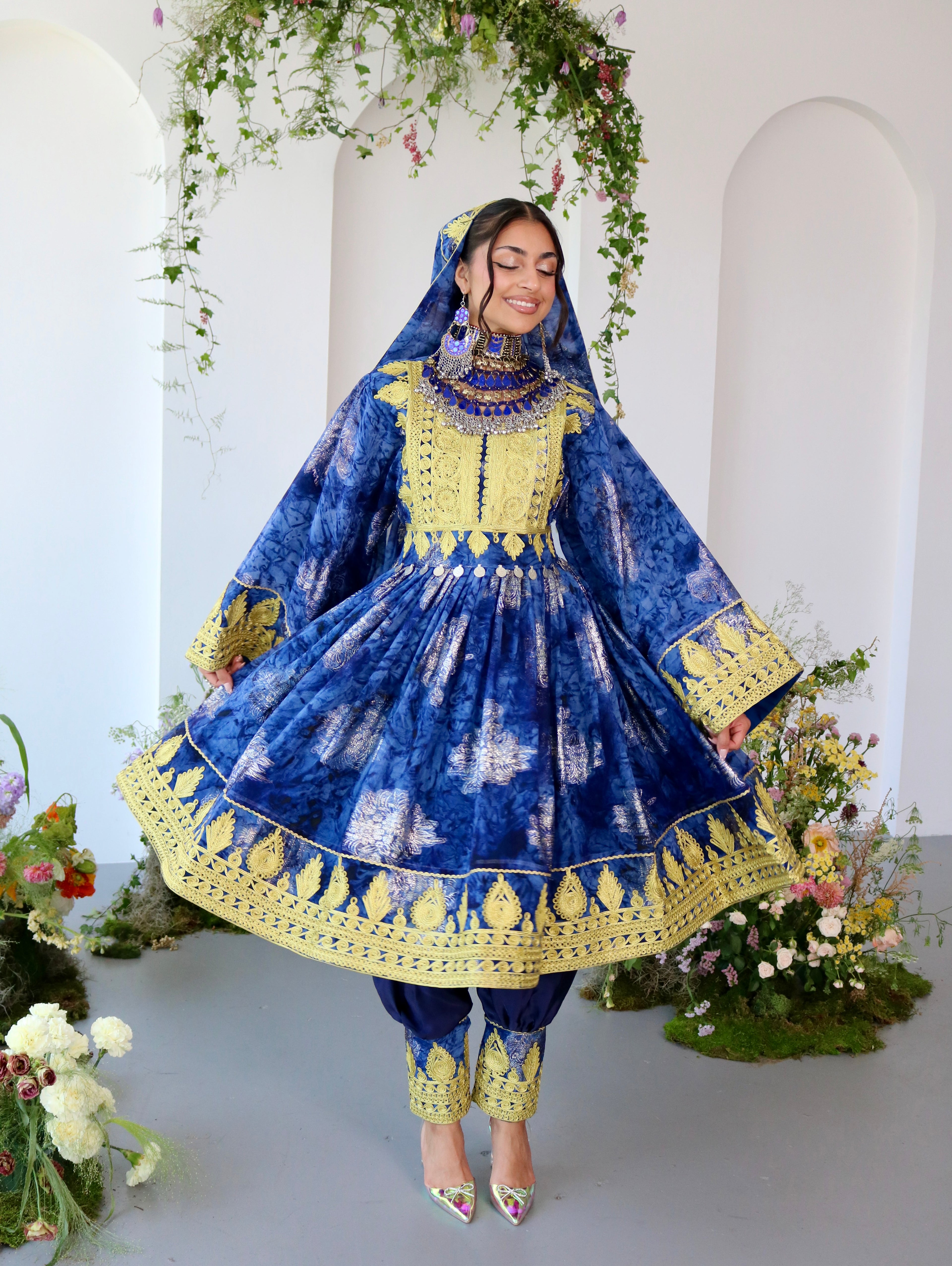 Farah Afghan Kuchi Dress (navy blue)