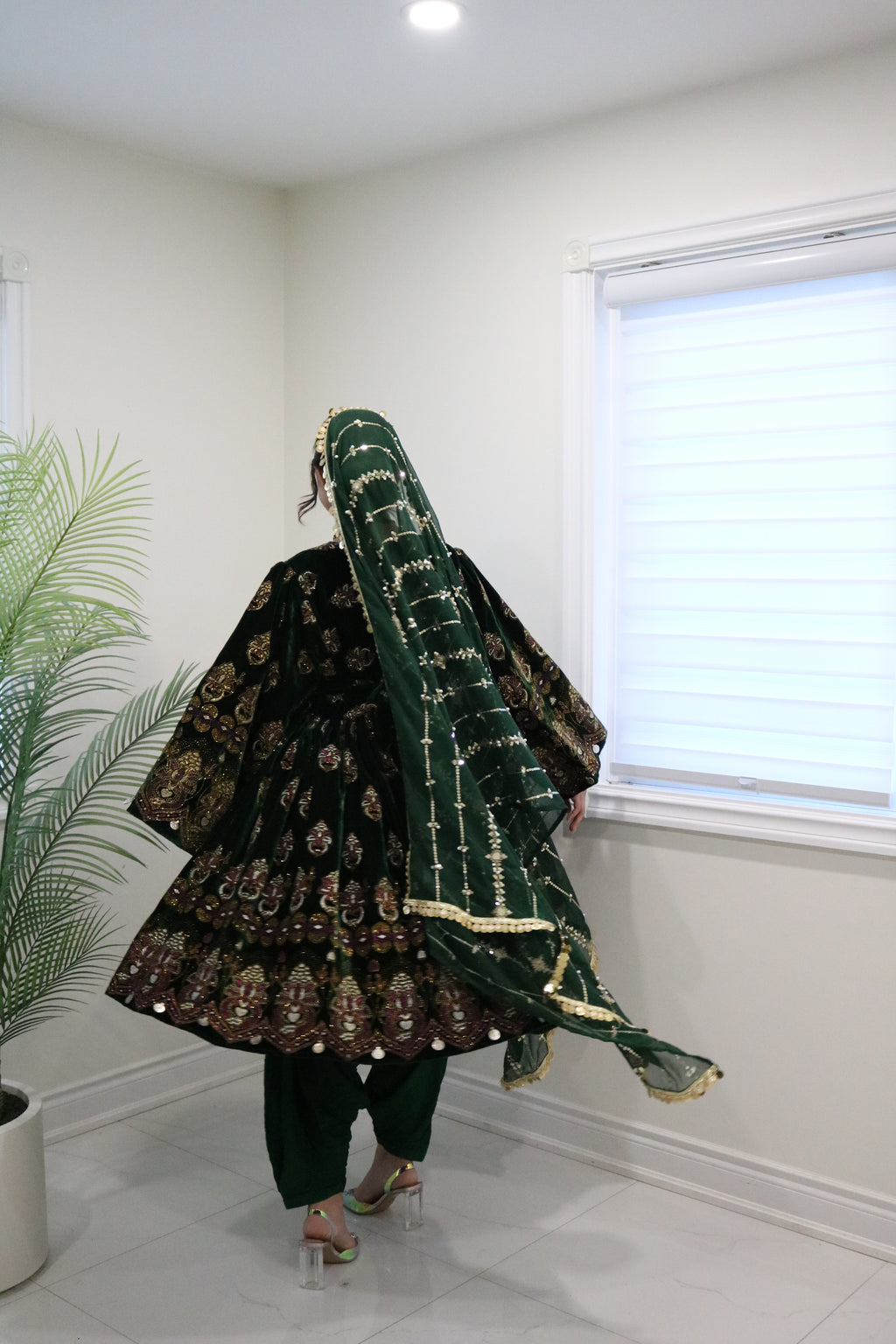Wahida Afghan Kuchi Dress (green)