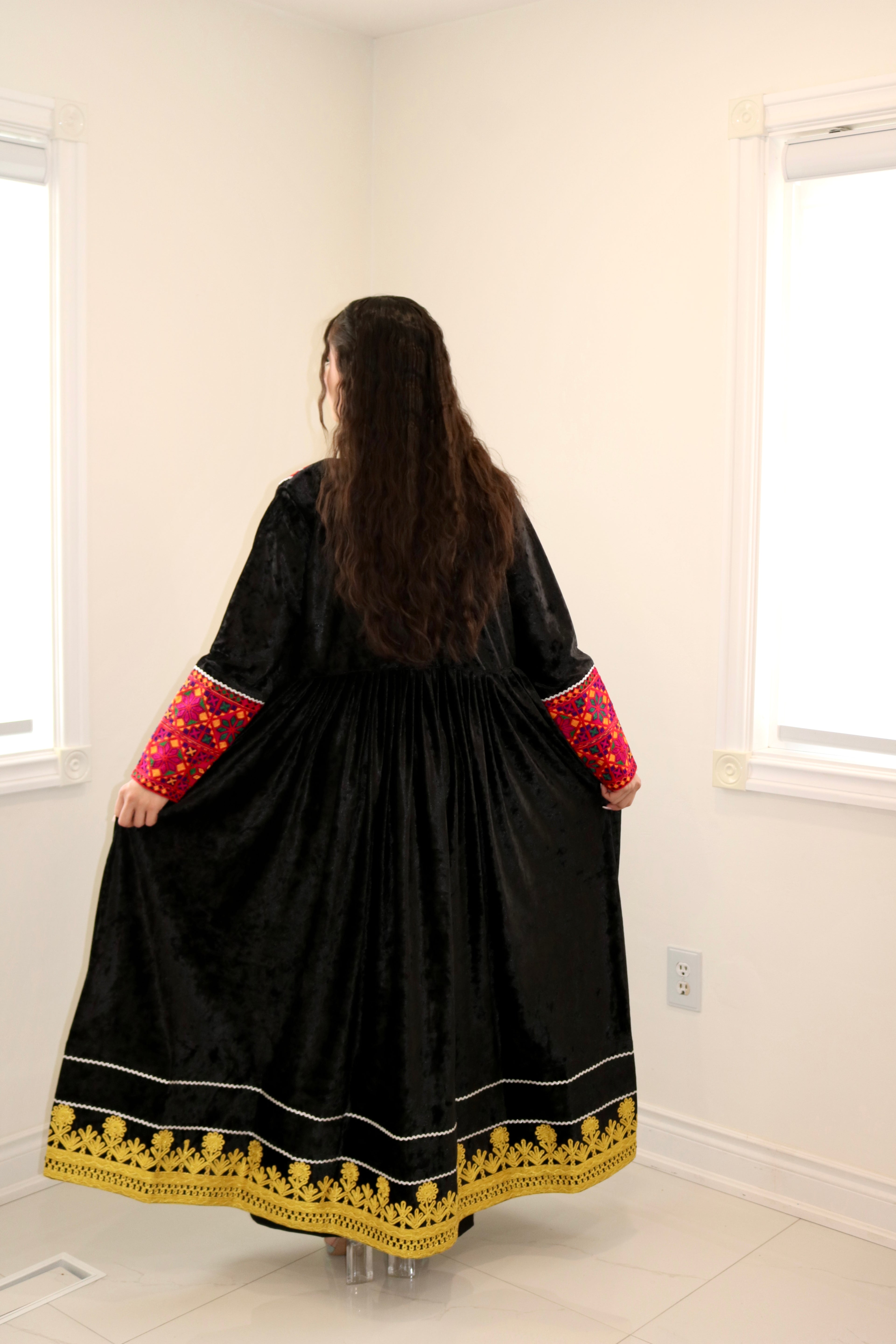 Afghan Chapan