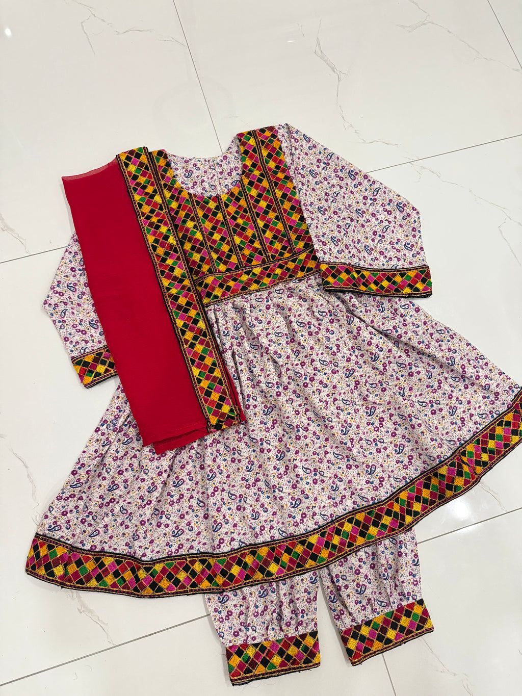Kids Kuchi Clothes 6-7Y