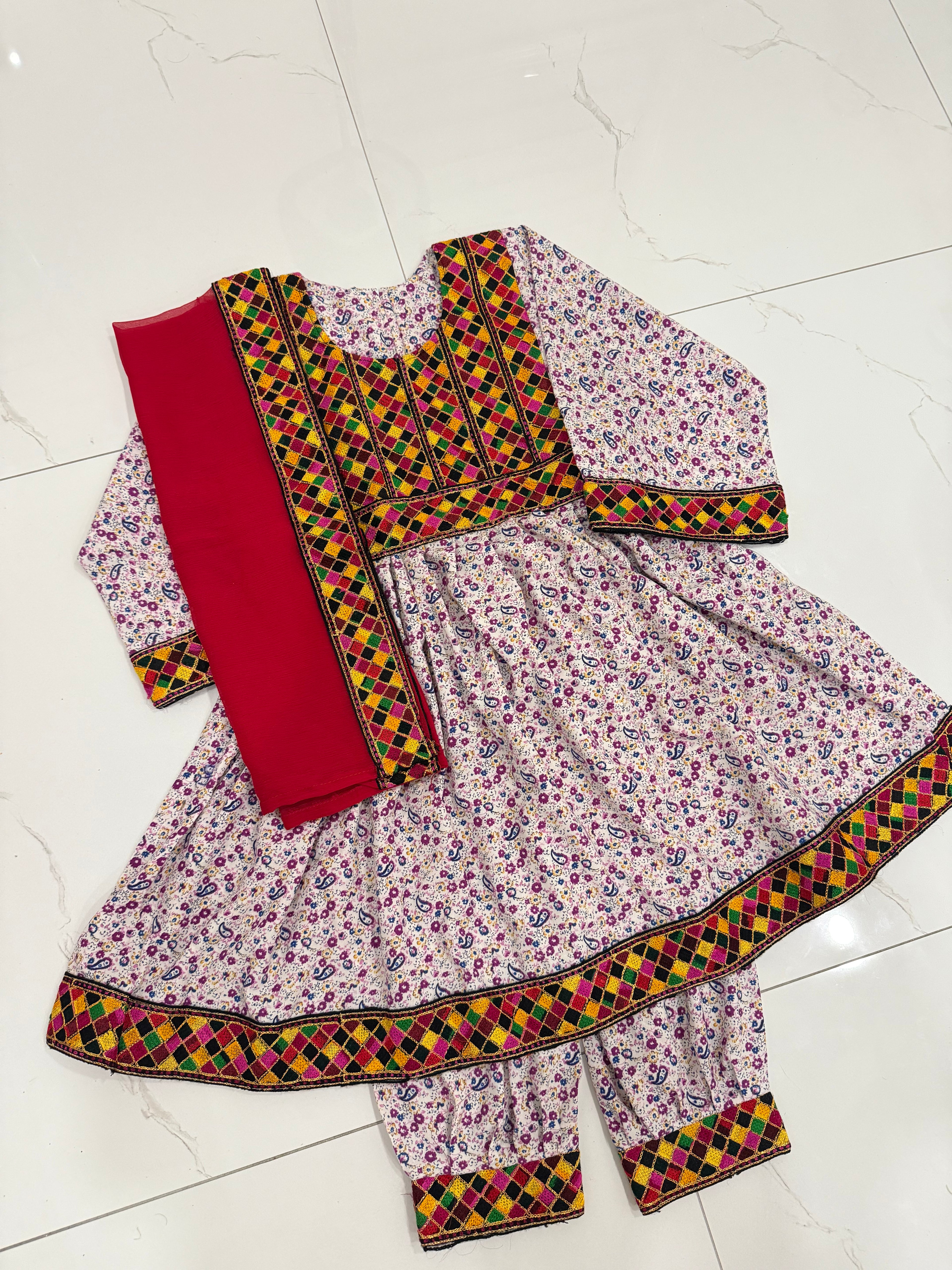 Kids Kuchi Clothes 6-7Y