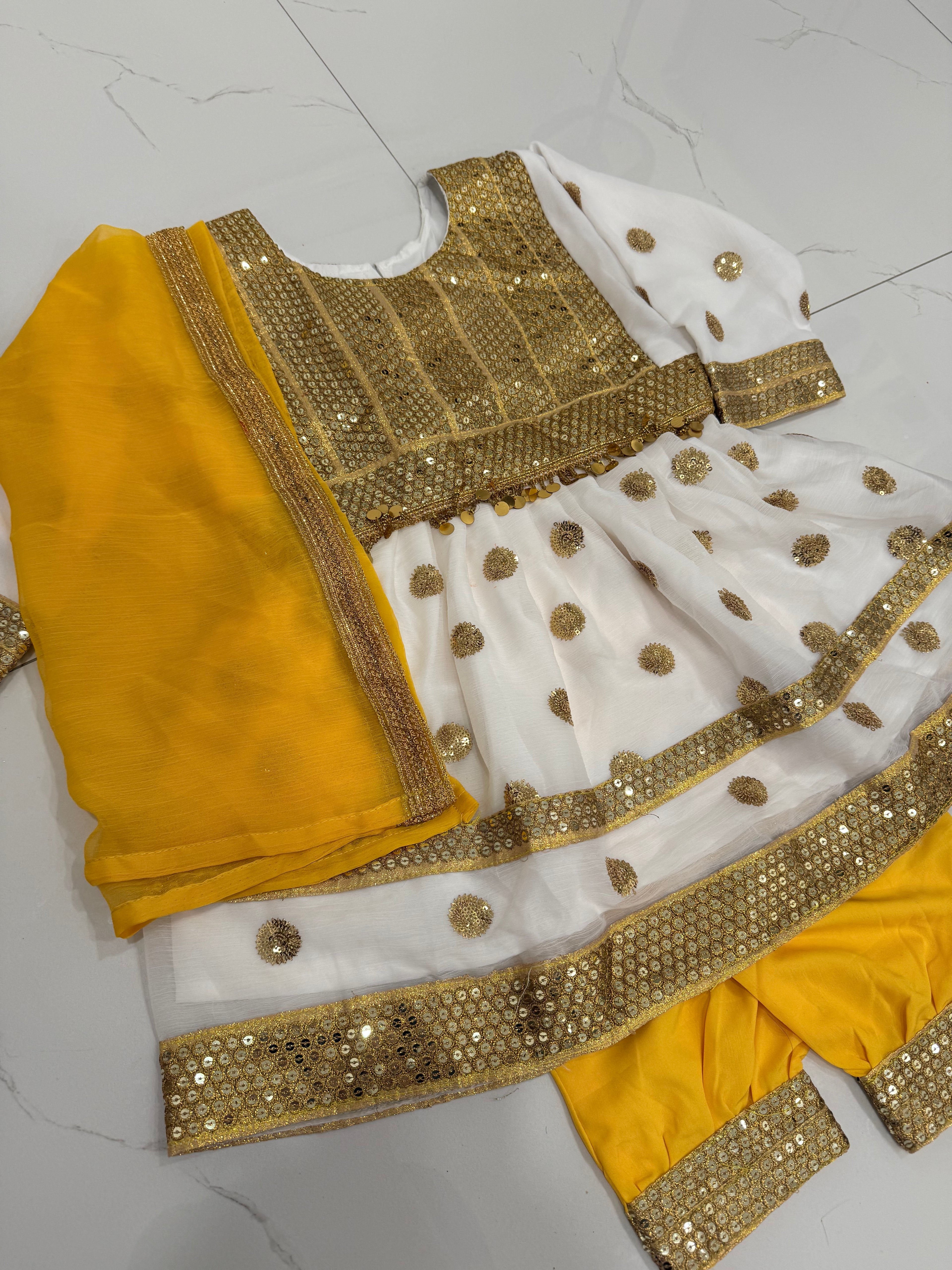 Kids Kuchi Clothes 4T
