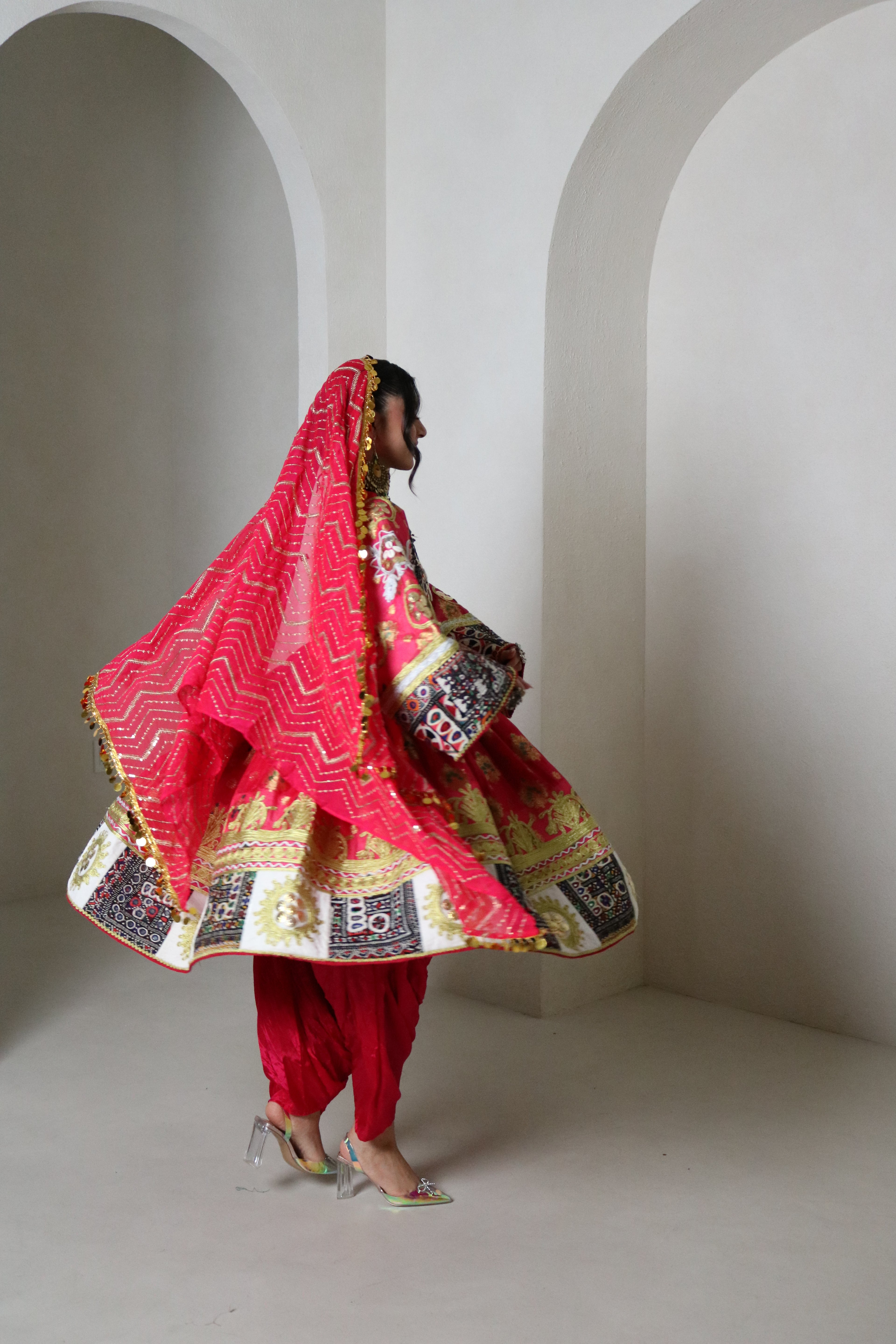 Fazila Afghan Kuchi Dress (pink)