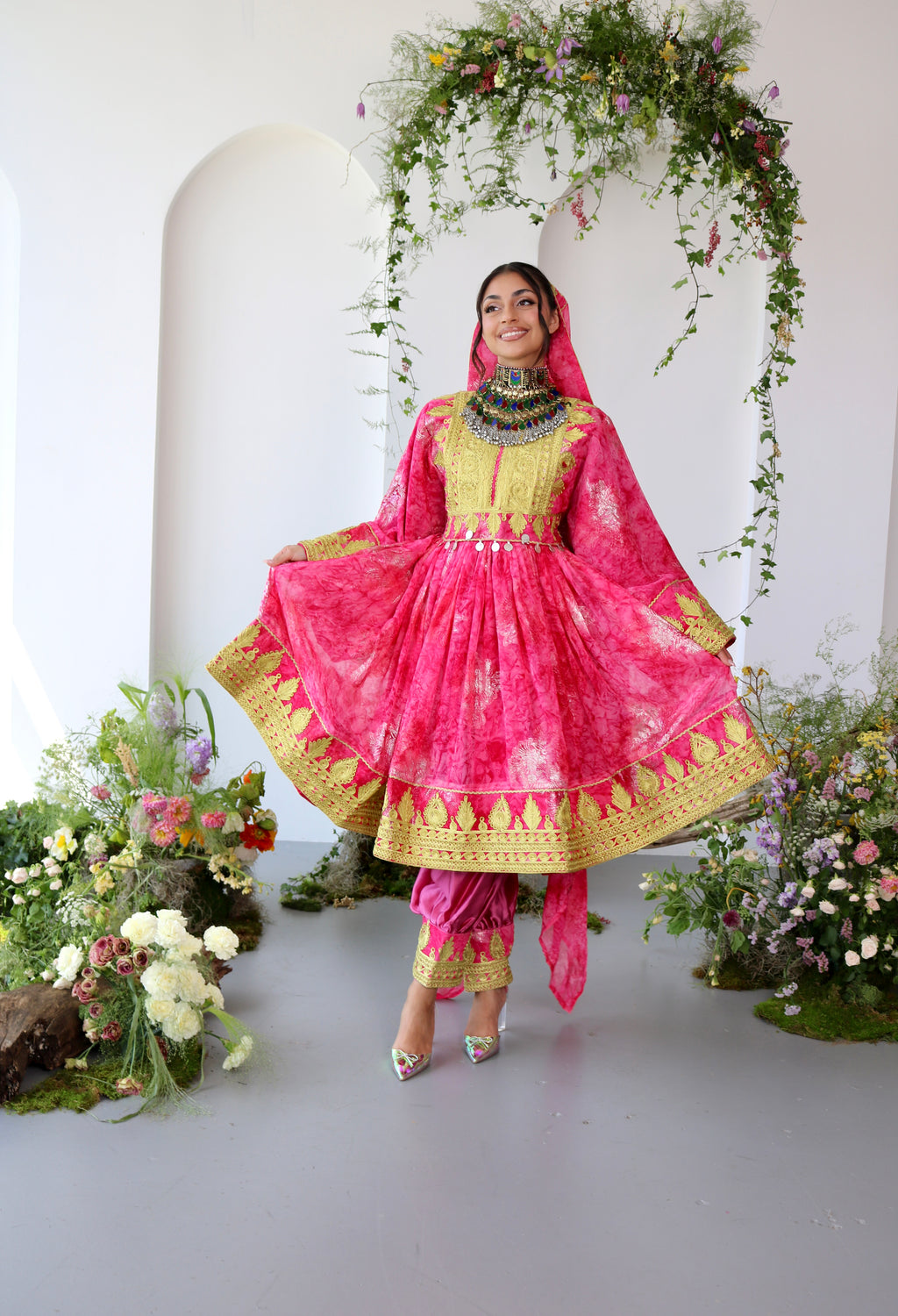 Farah Afghan Kuchi Dress (pink)