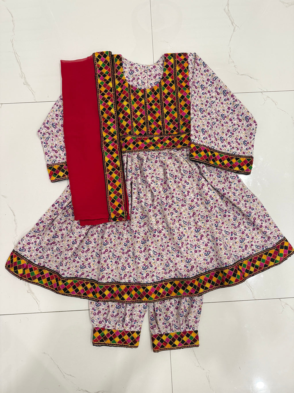Kids Kuchi Clothes 6-7Y