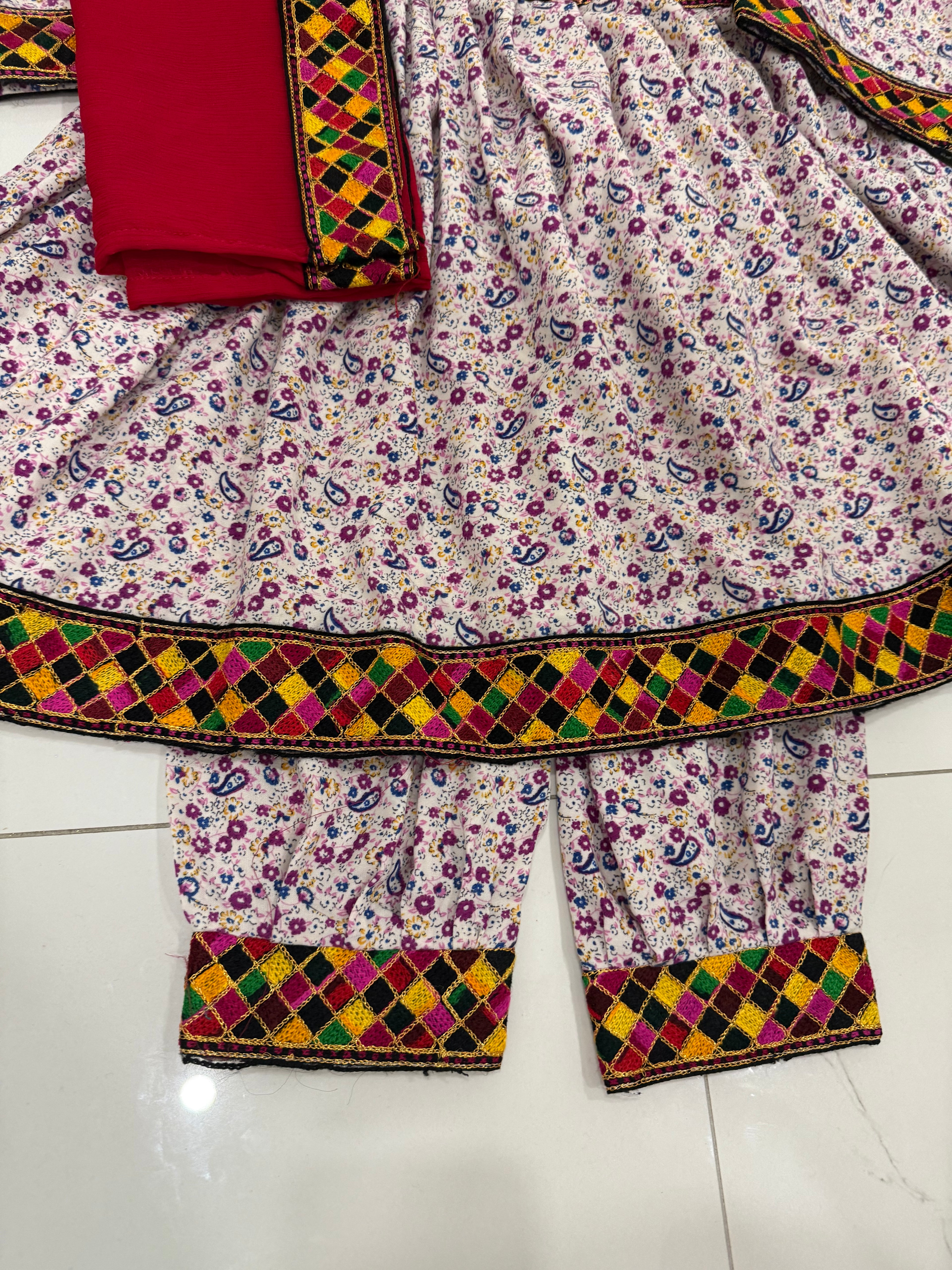 Kids Kuchi Clothes 6-7Y