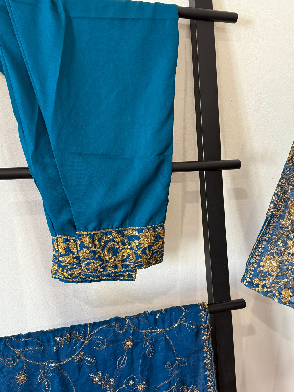 Salwar Kameez suit (blue)