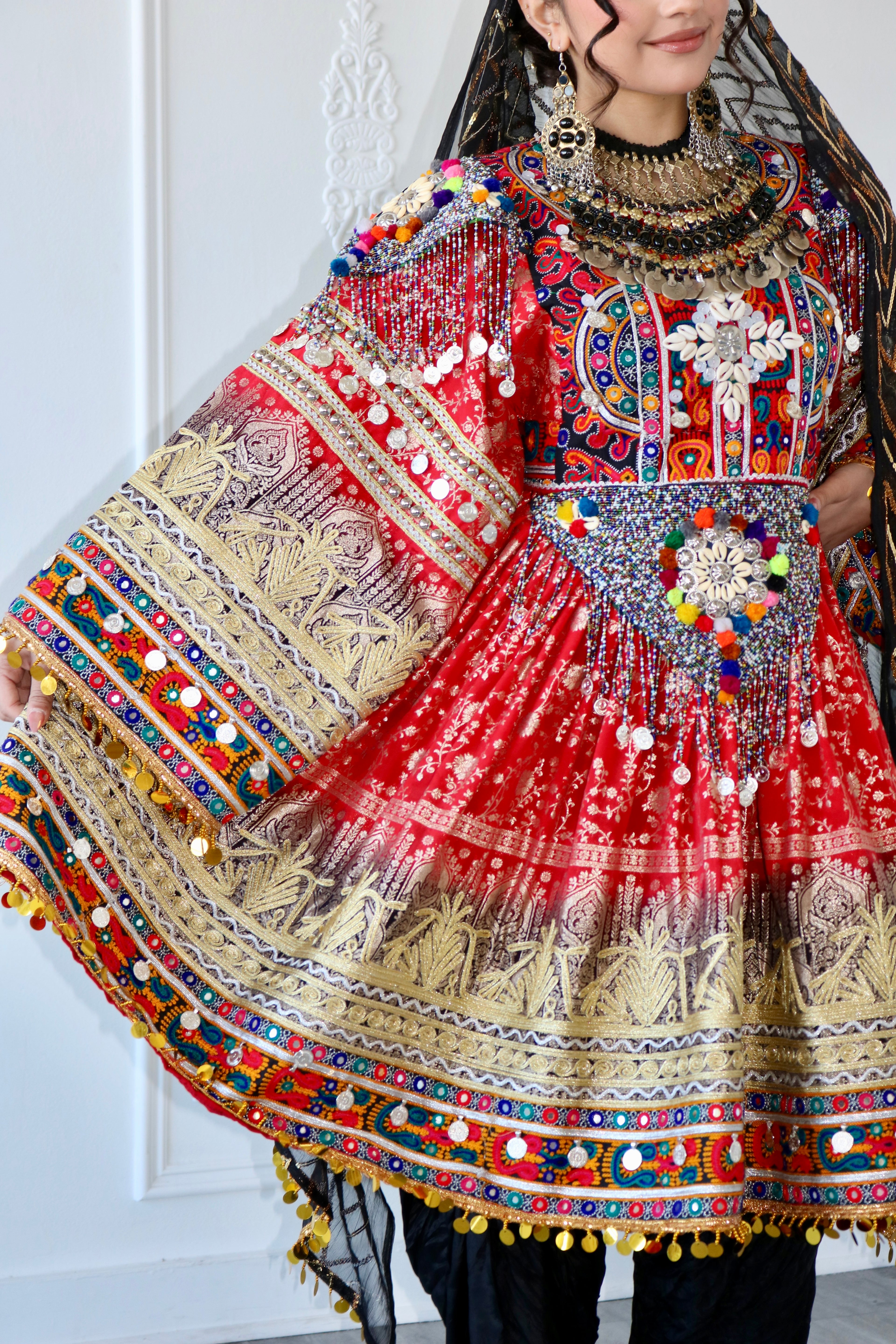 Afghan Kuchi Dress (red/black)