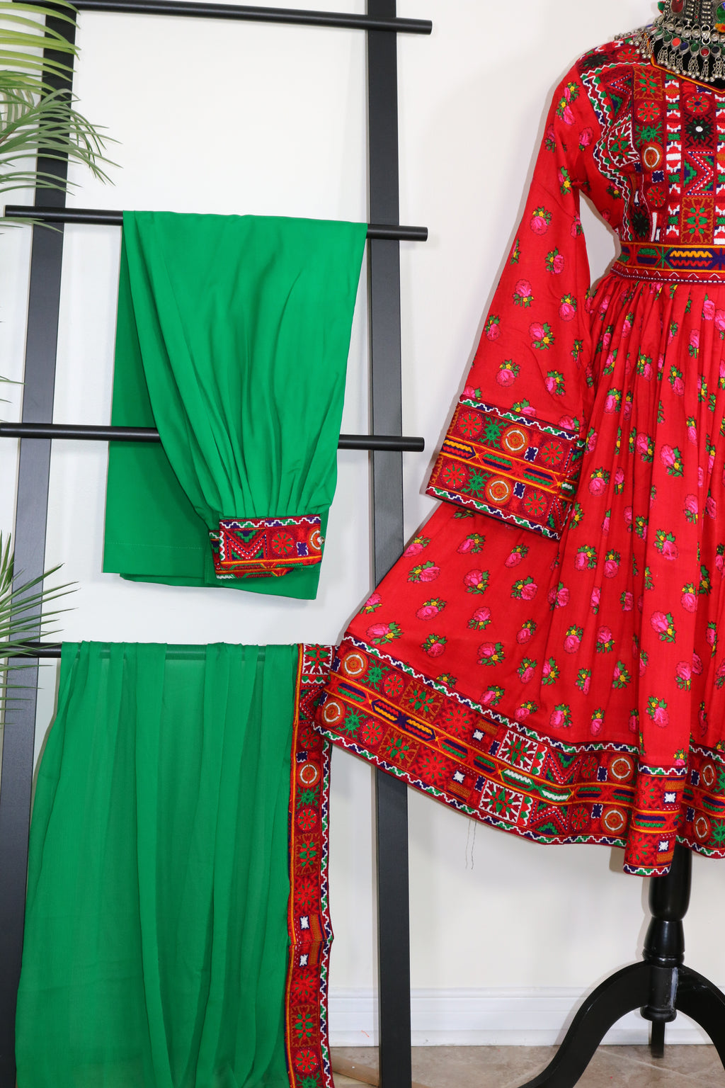 Wafaa Afghan Kuchi Dress 0566