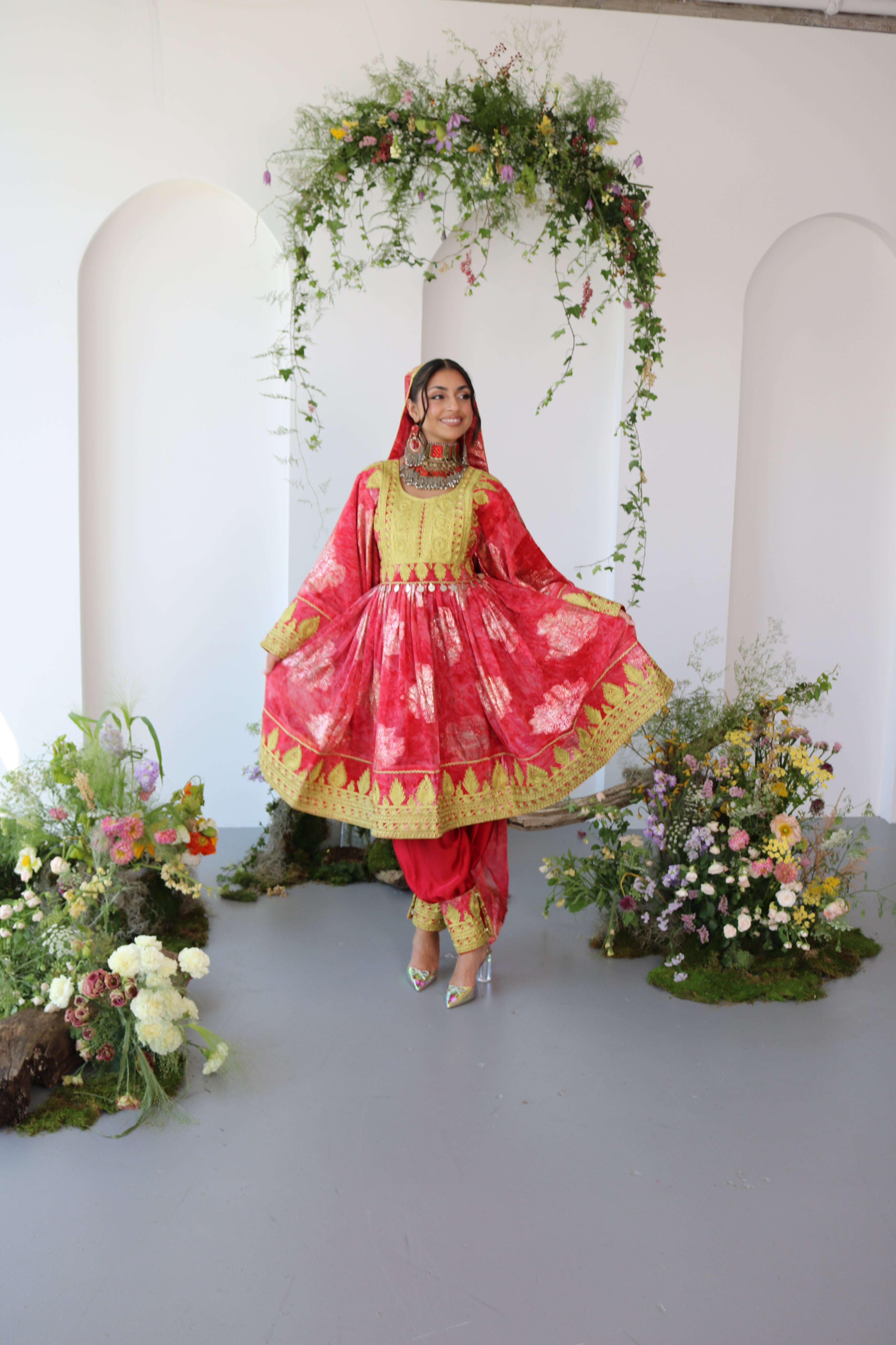 Farah Afghan Kuchi Dress (red)