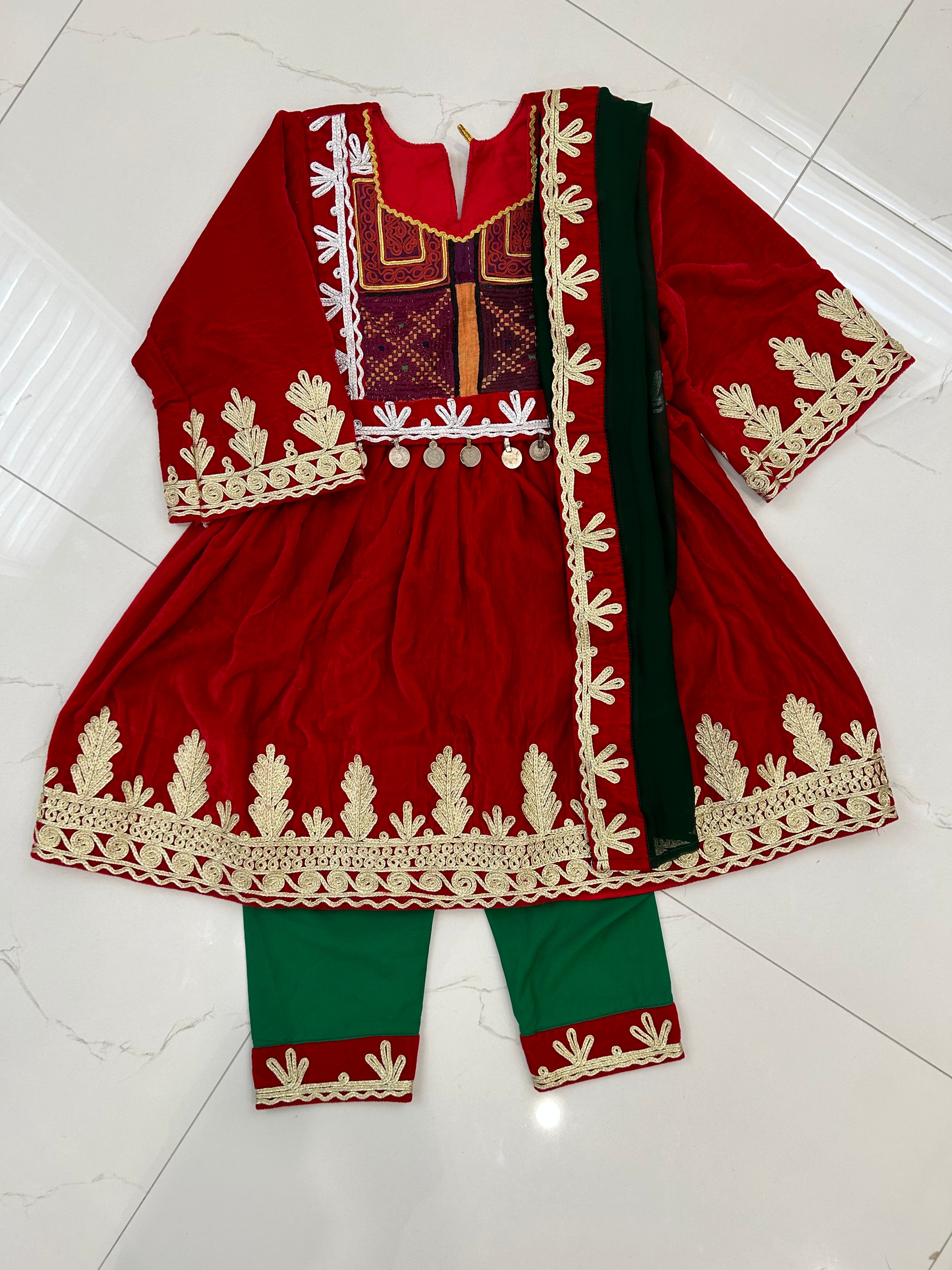 Kids Kuchi Clothes 5T