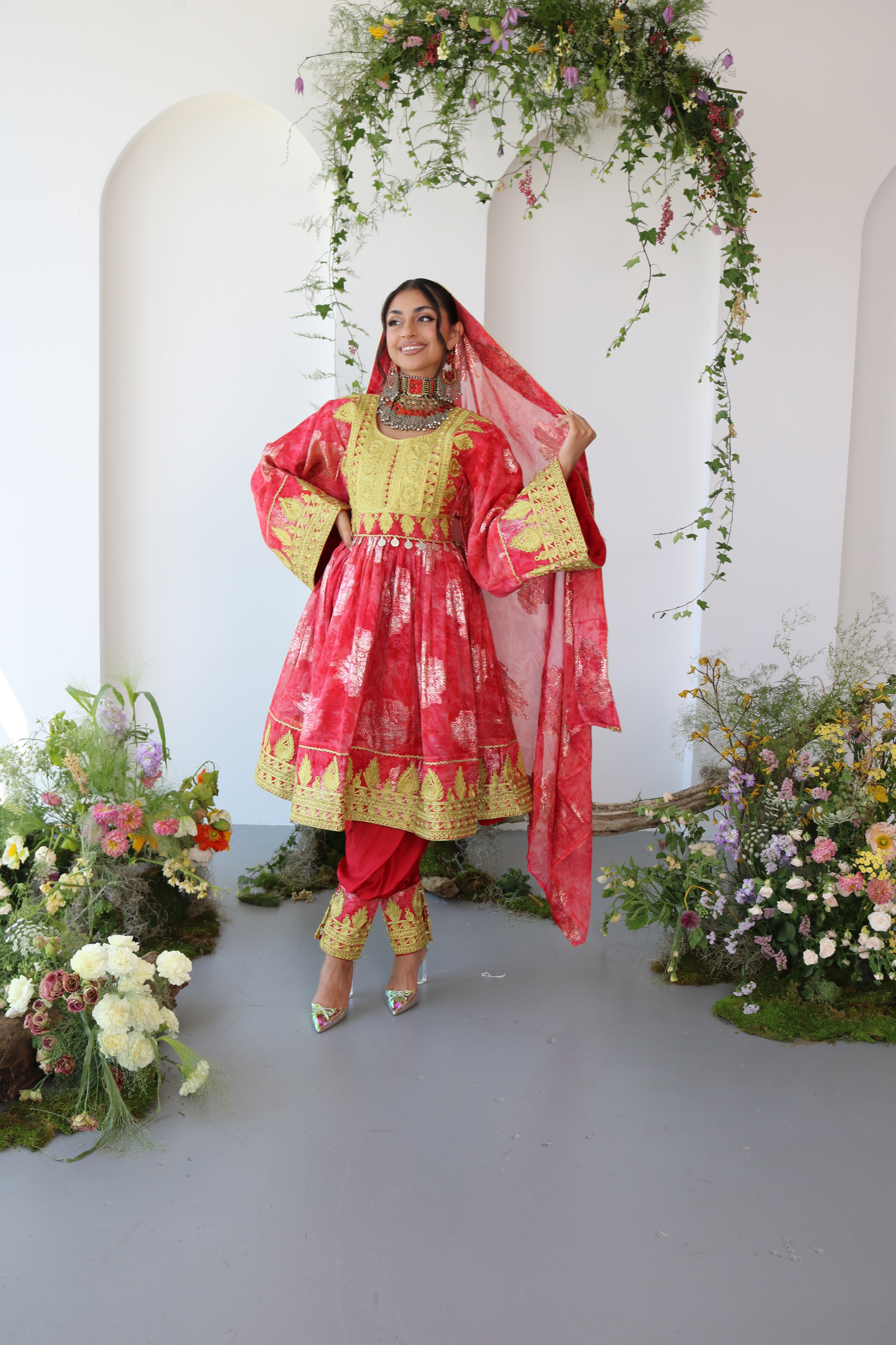 Farah Afghan Kuchi Dress (red)