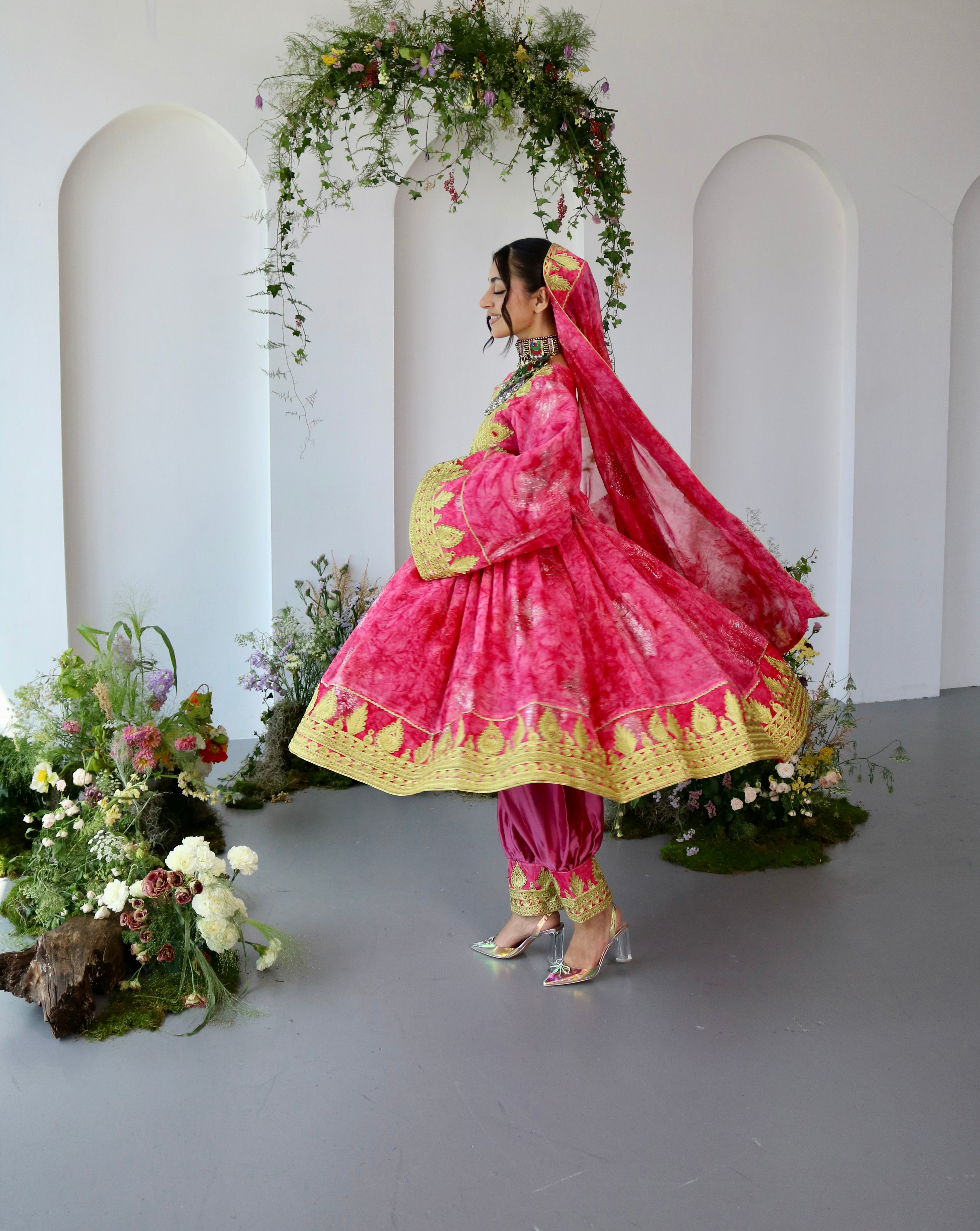Farah Afghan Kuchi Dress (pink)