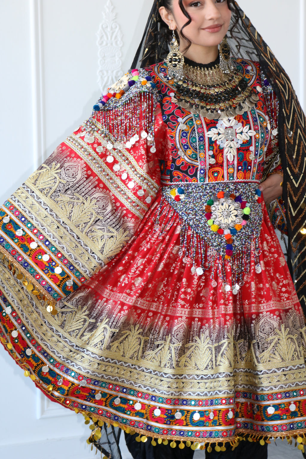Afghan Kuchi Dress (red/black)