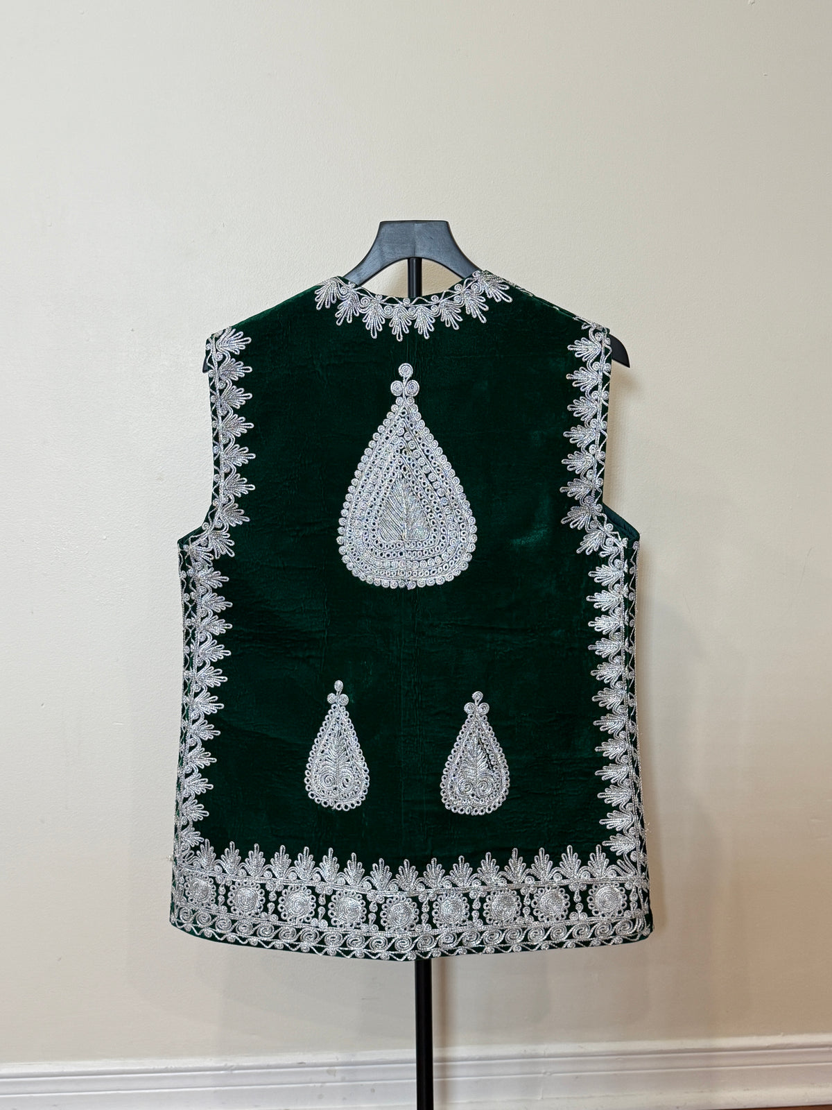 Afghan Kuchi Dress vest green