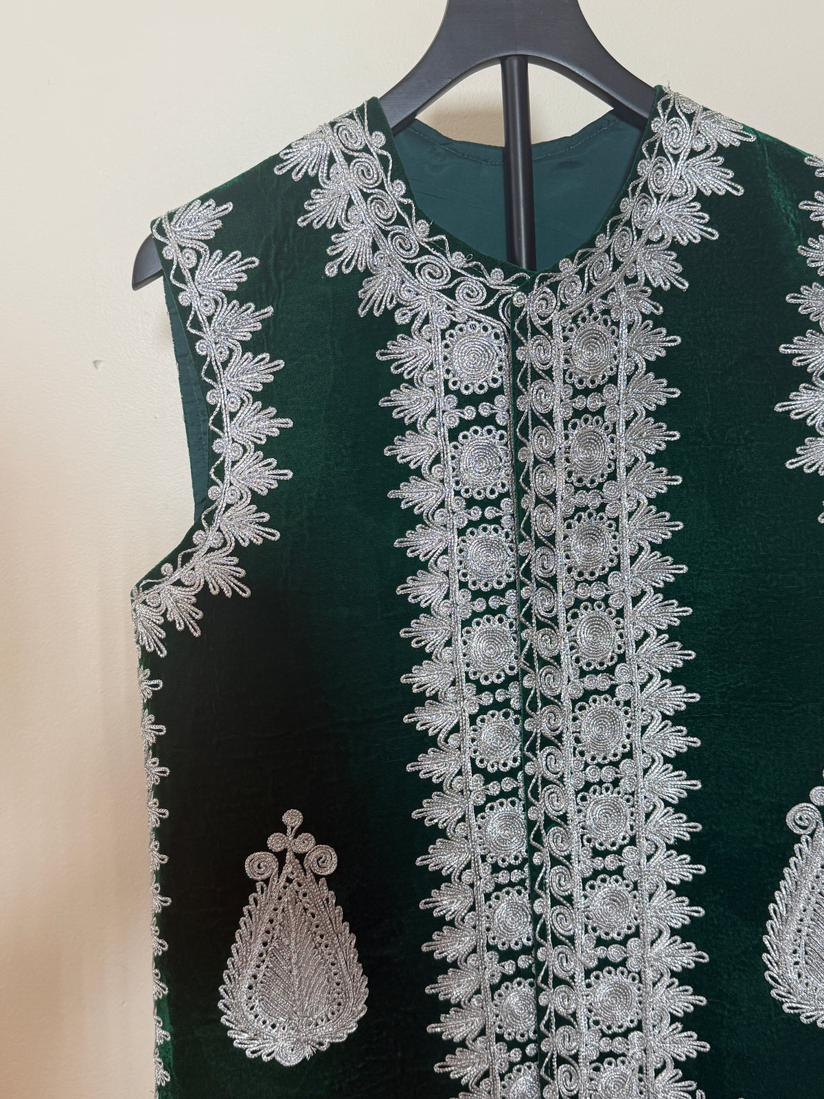 Afghan Kuchi Dress vest green