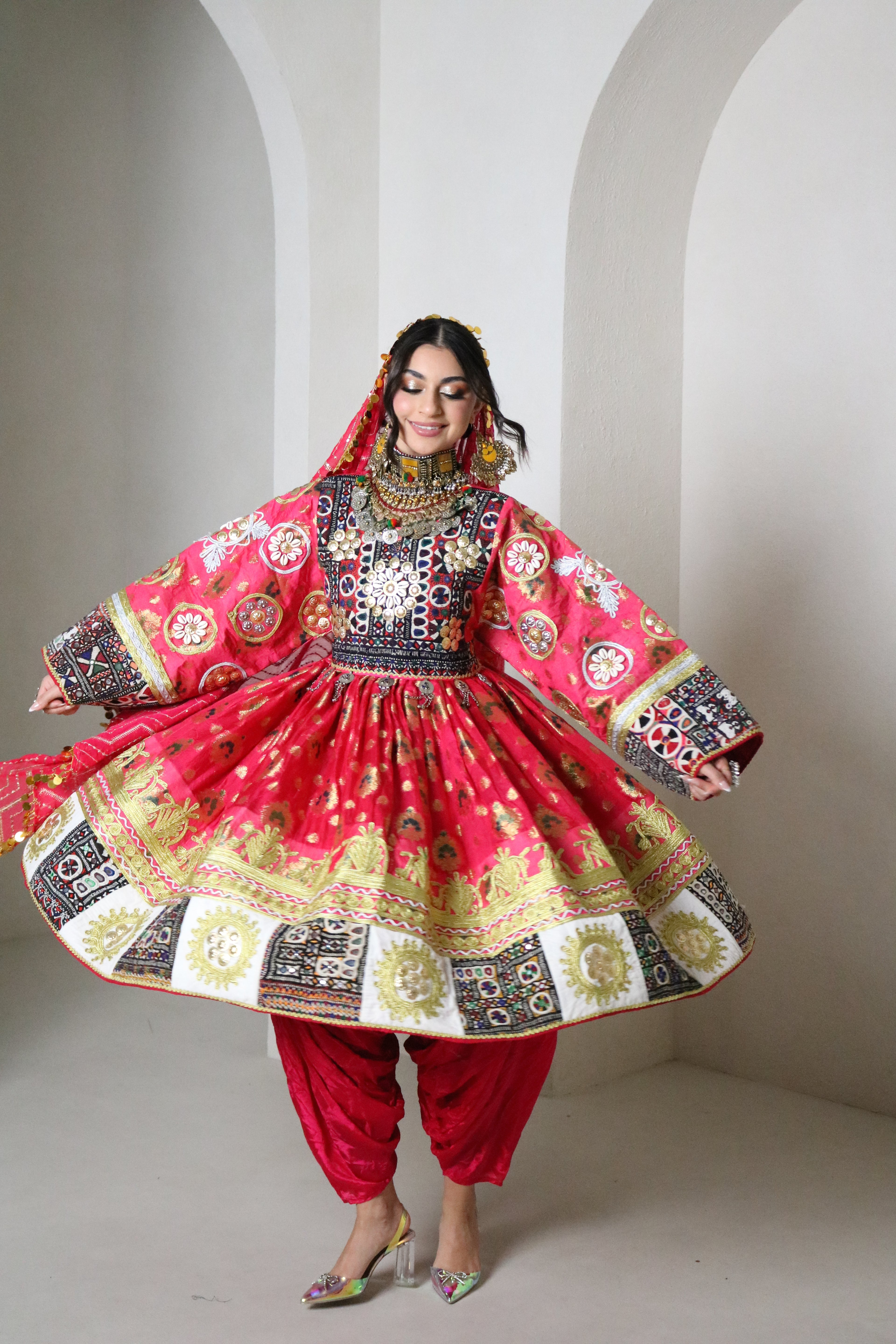 Fazila Afghan Kuchi Dress (pink)