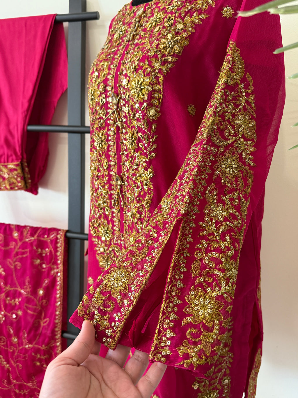 Salwar Kameez suit (pink )