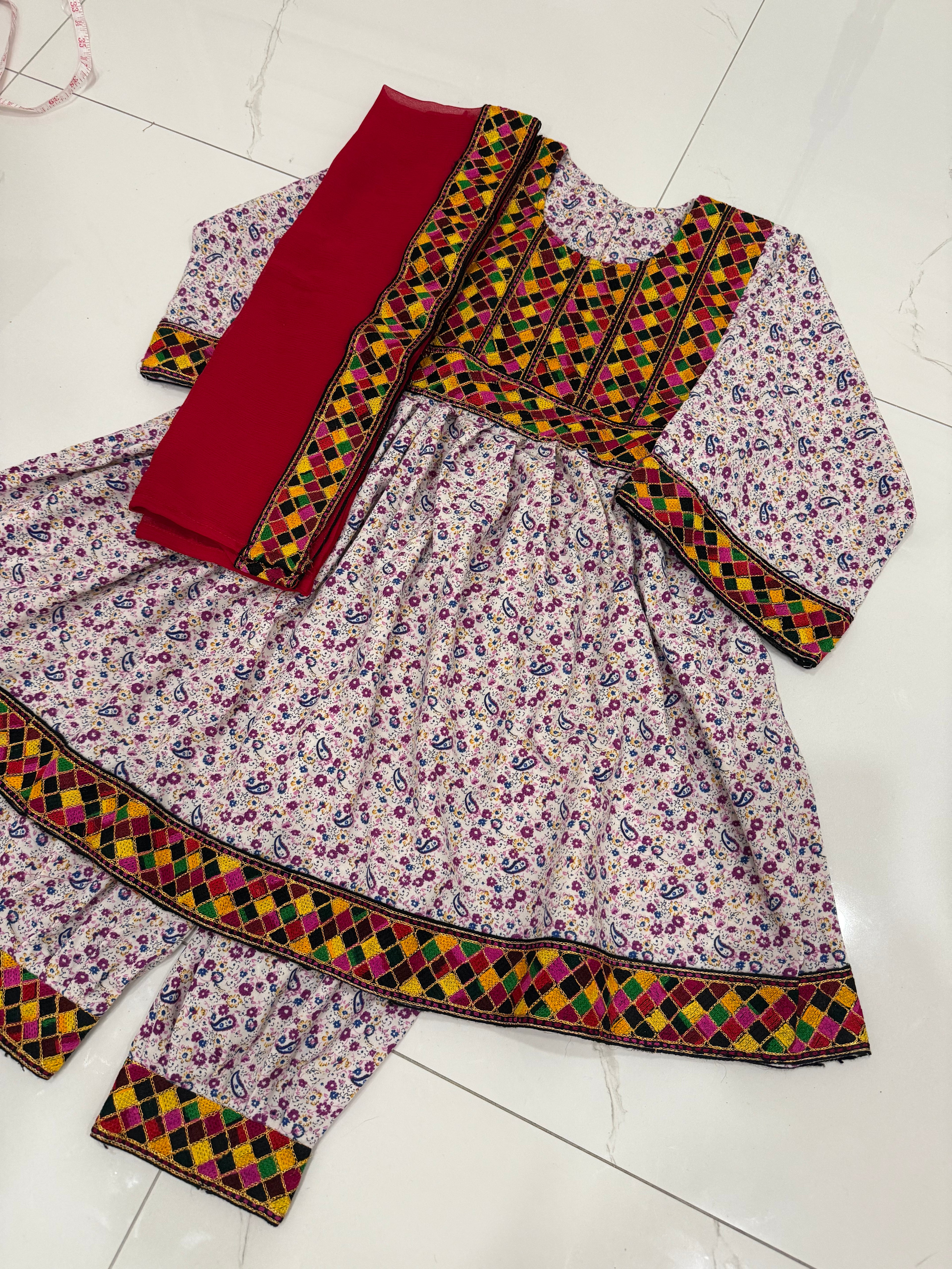 Kids Kuchi Clothes 6-7Y